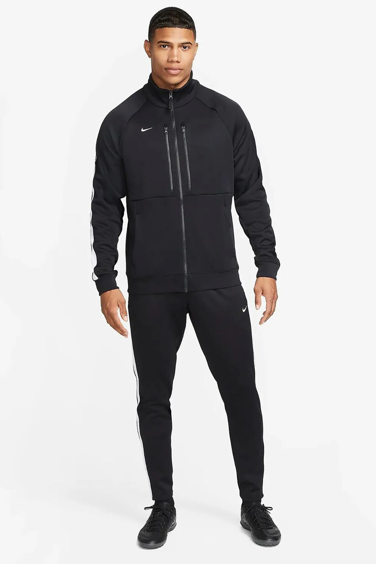 Nike Erkek Eşofman Takımı FB6522-010