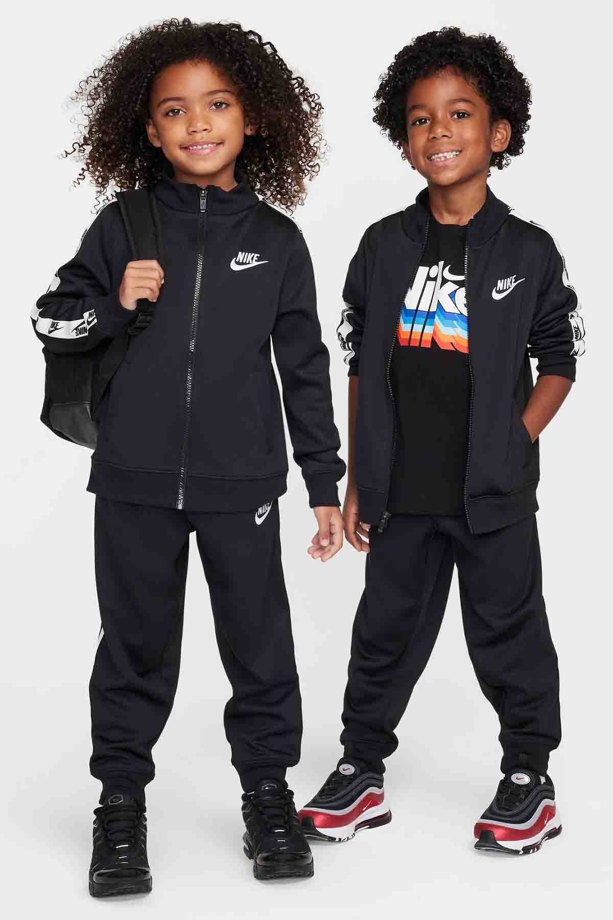 Nike Erkek Çocuk Takım 86M452