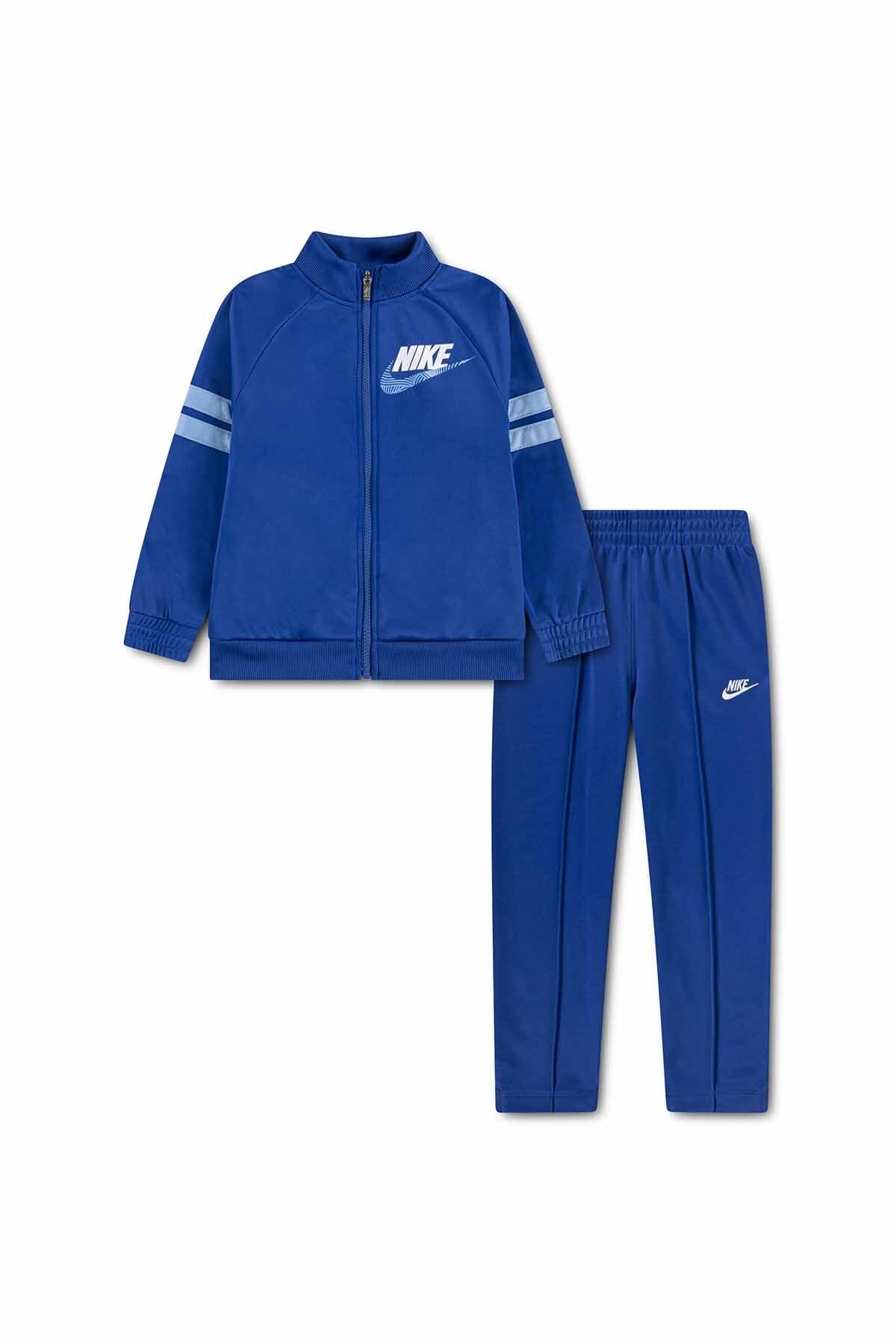 Nike Erkek Çocuk Takım 86N739