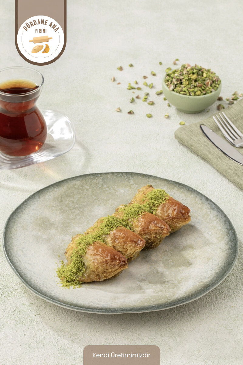 Dürdane Ana Fırını Fıstıklı Şöbiyet Baklava Kg