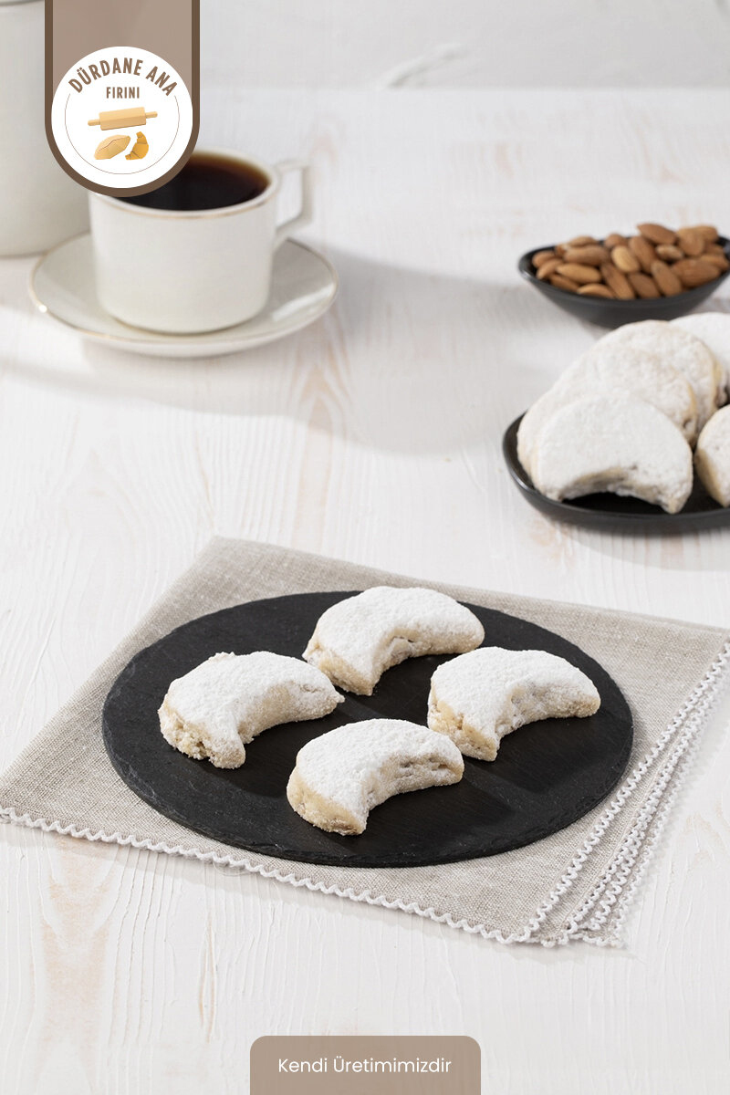 Dürdane Ana Fırını Bademli Kavala Kurabiyesi Kg
