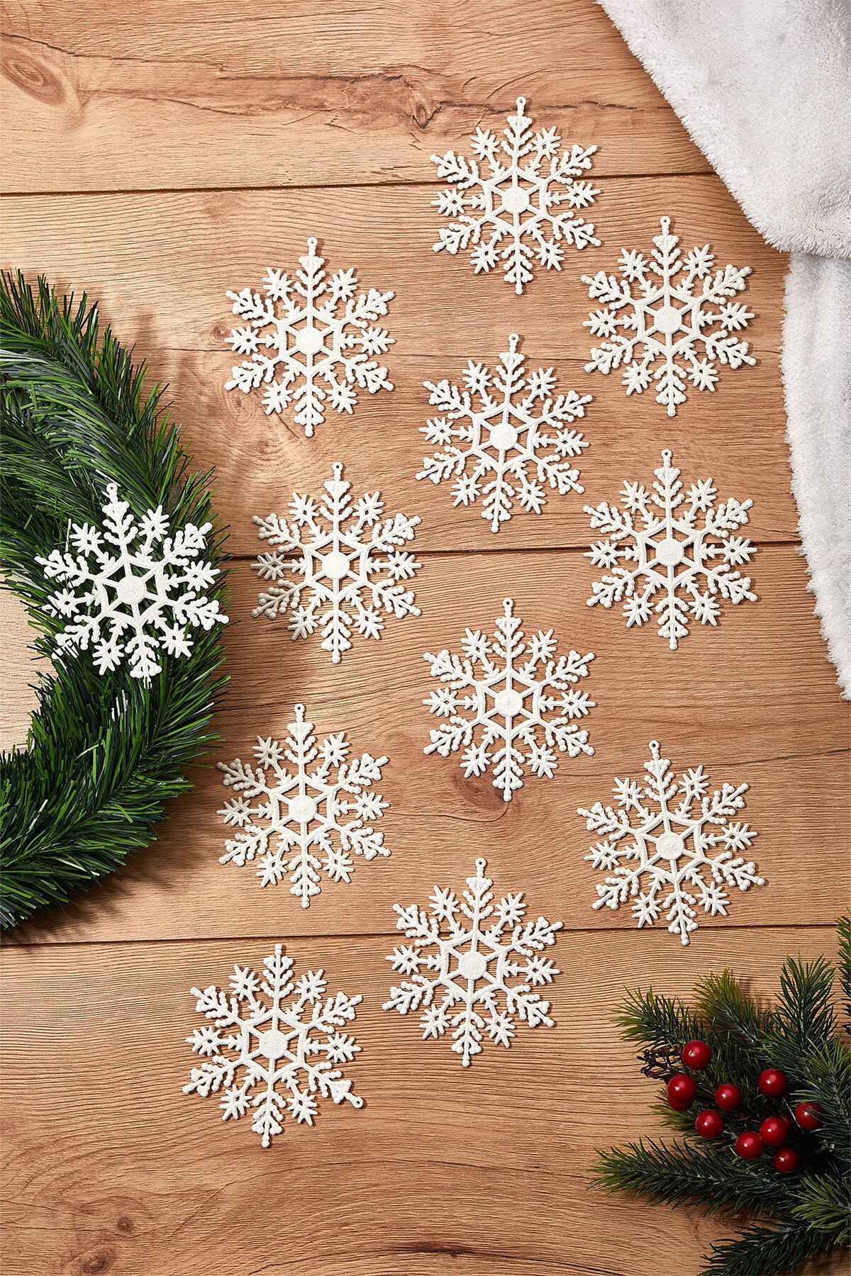 Yılbaşı Süsü Beyaz Kar Tanesi 10 cm 12'li