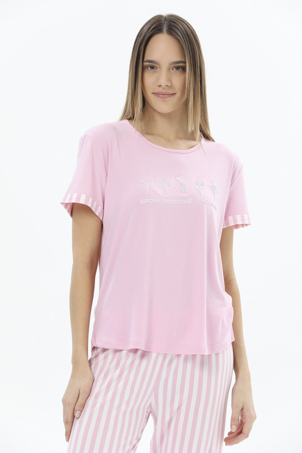 Shefame Kadın Kısa Kollu Pijama Takımı 24KP7004PI