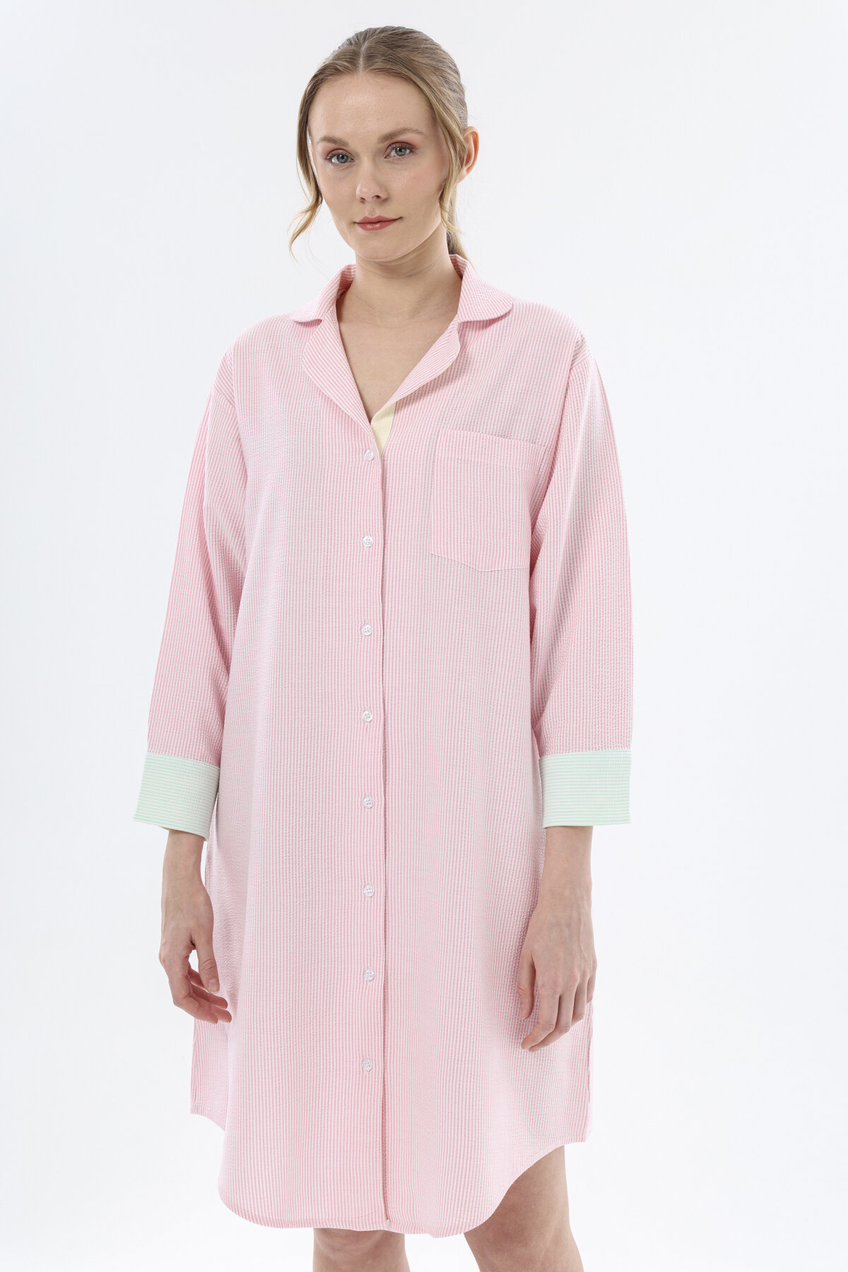 Shefame Kadın Renk Bloklu Bebe Yaka Düğmeli Uzun Kollu Gecelik 251K49SV