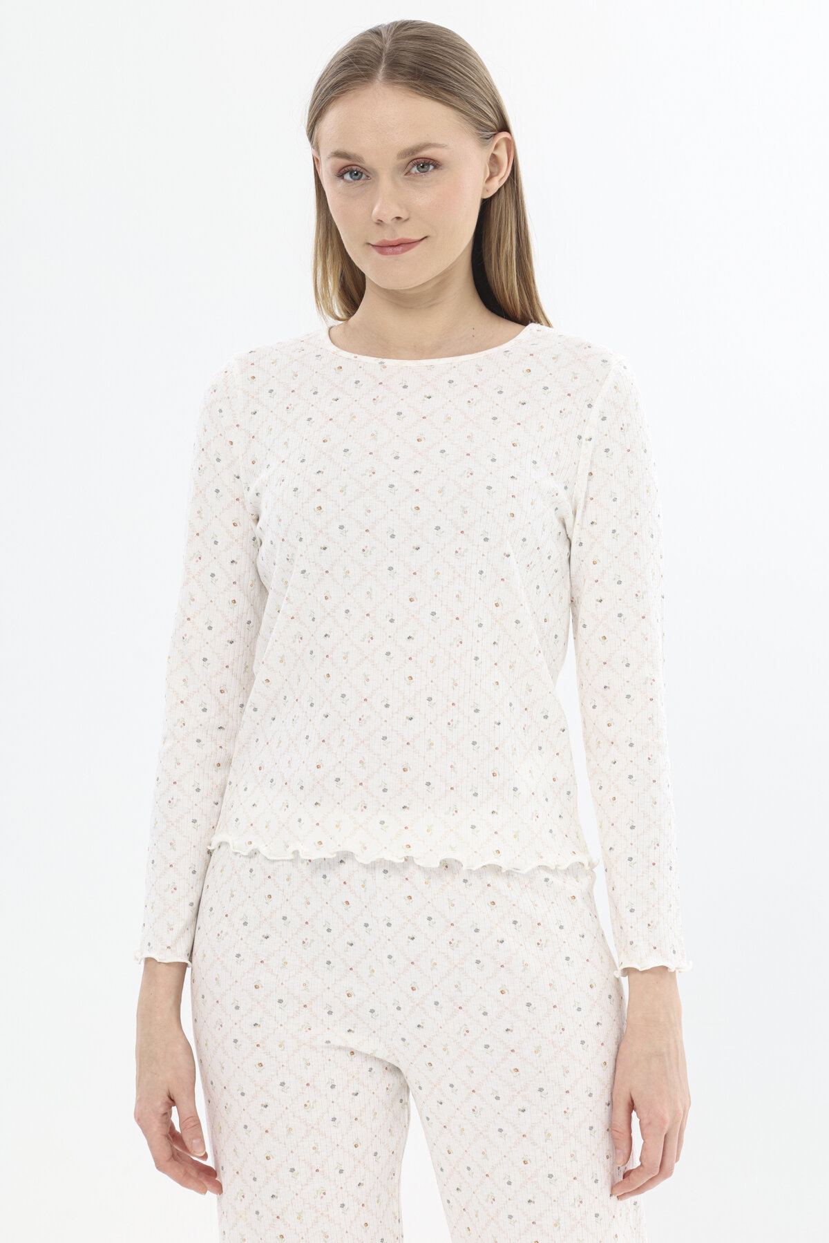 Shefame Kadın Çiçek Desenli Oval Yaka Uzun Kollu Pijama Takımı 251K52SV