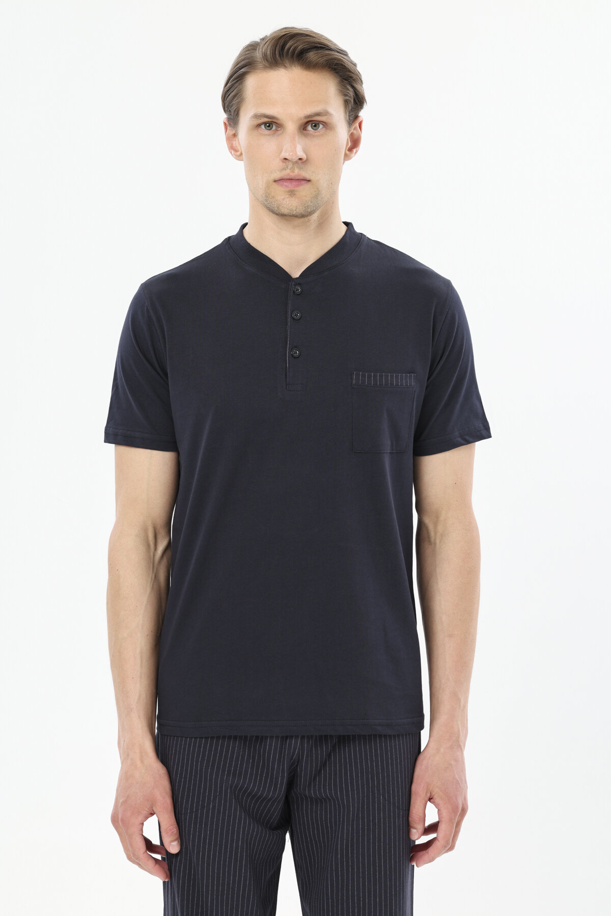 First Company Erkek Göğüs Detaylı Kısa Kollu Pijama Takımı 251EP01PI