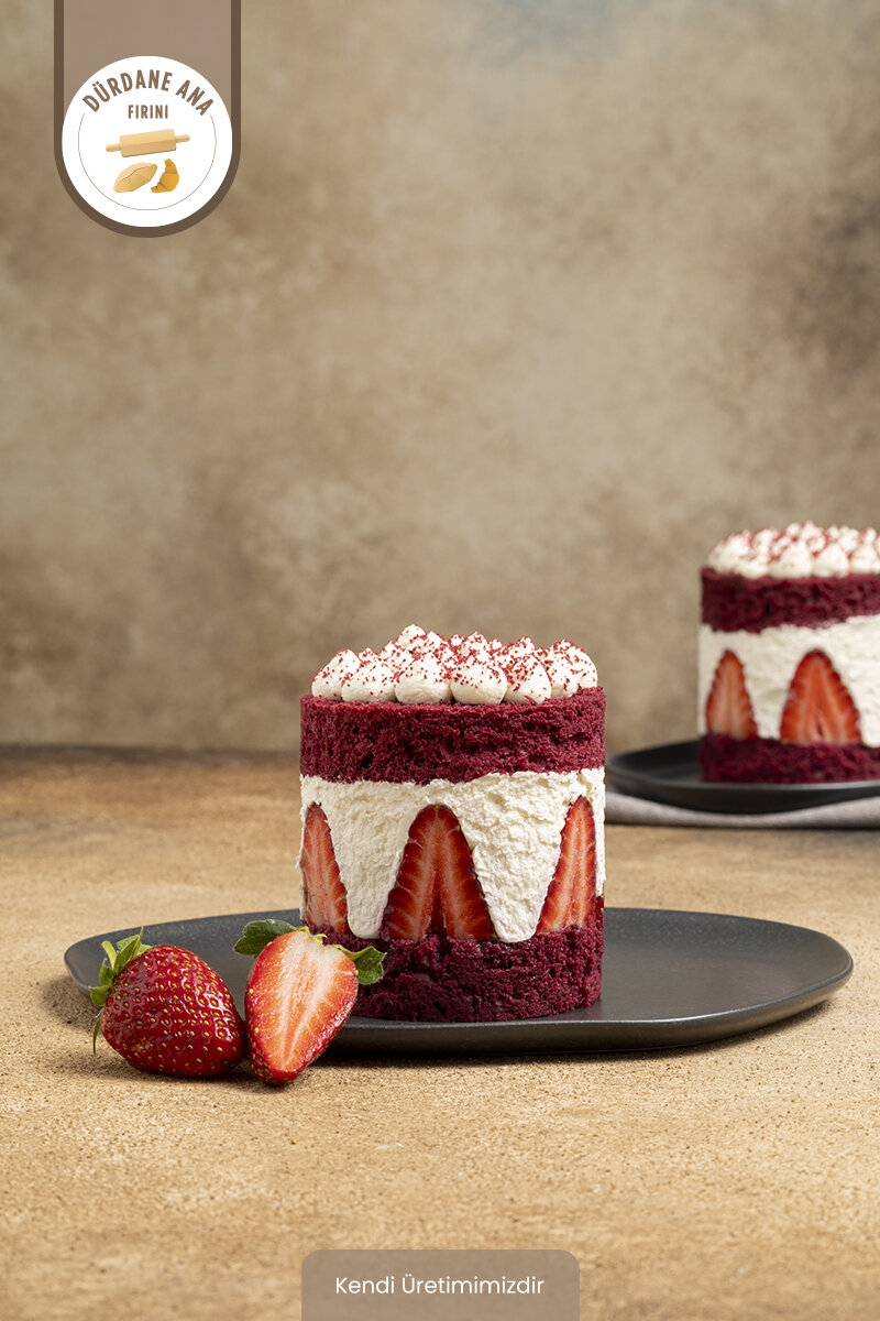 Dürdane Ana Fırını Tekli Yaş Pasta Red Velvet Adet