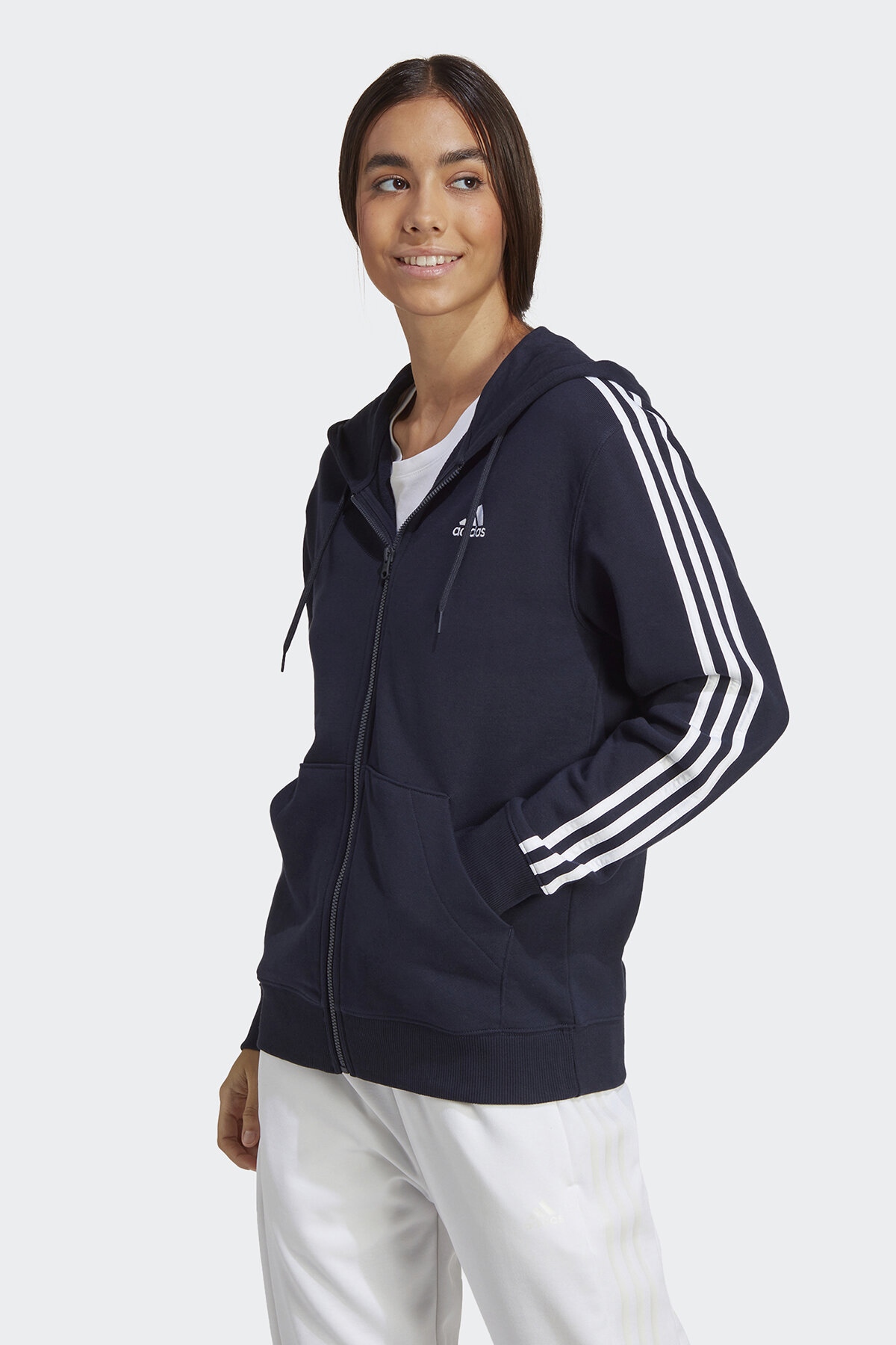 adidas Kadın Sweatshirt IC9918