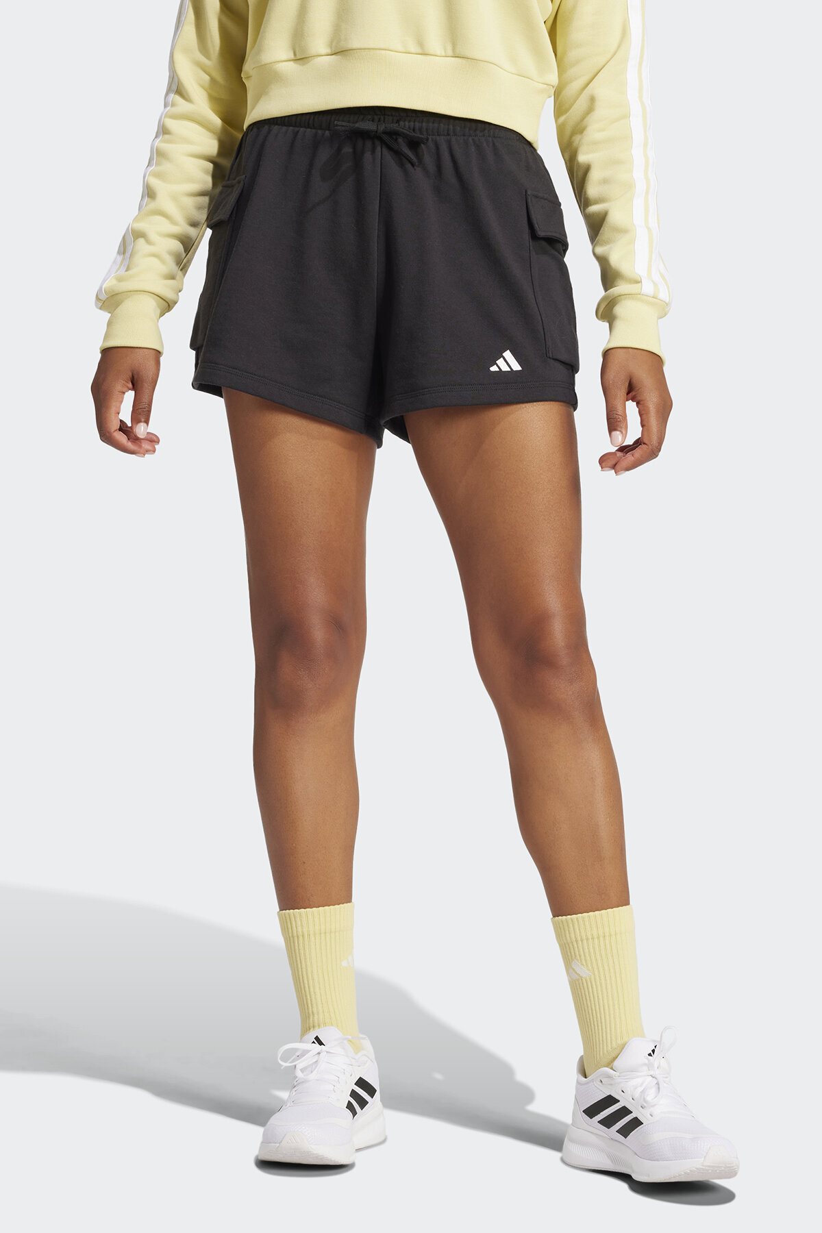 adidas Kadın Şort JD9944