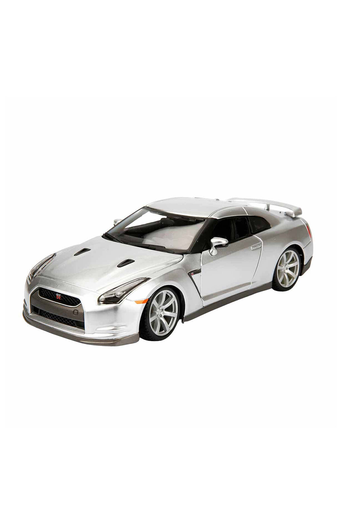 Burago 1:18 Nissan GT-R R35 2009 Model Araba