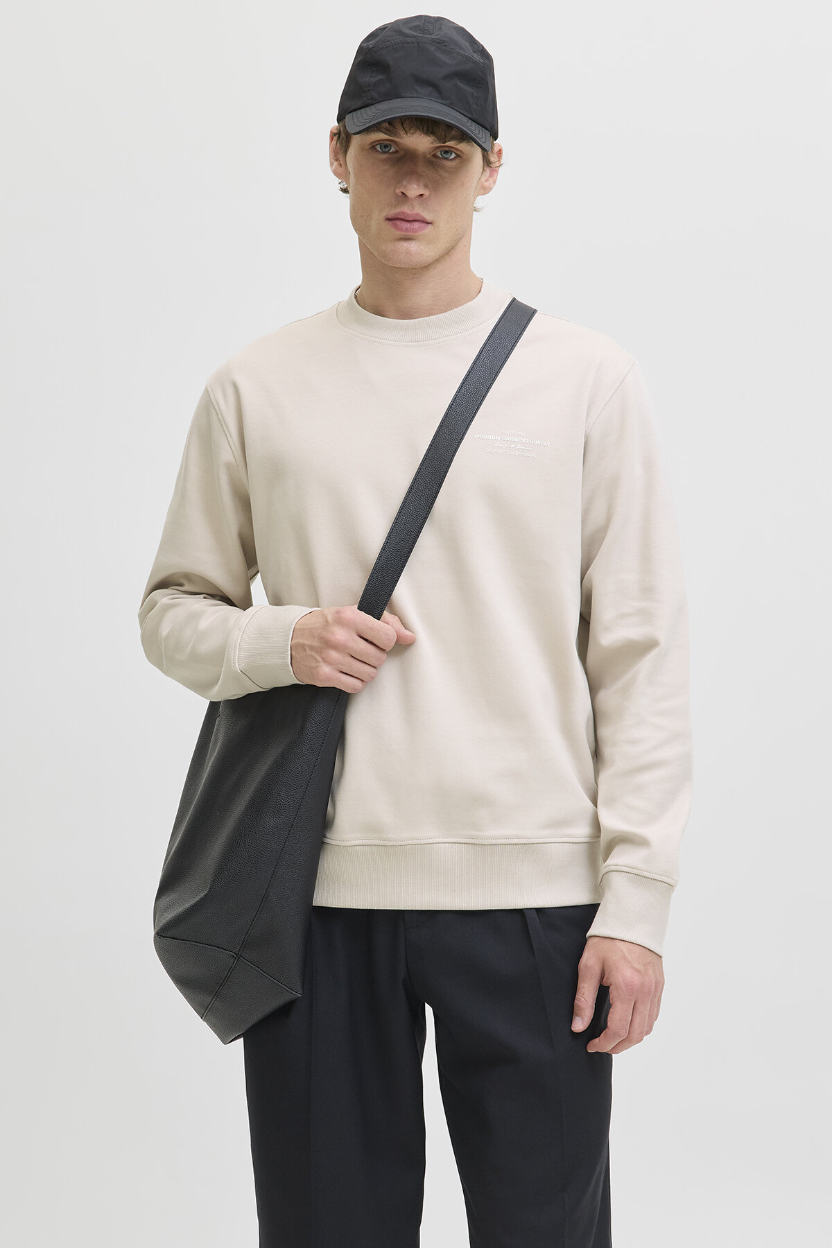 Jack&Jones Erkek Sweatshirt 12261386 SILVER LINING
