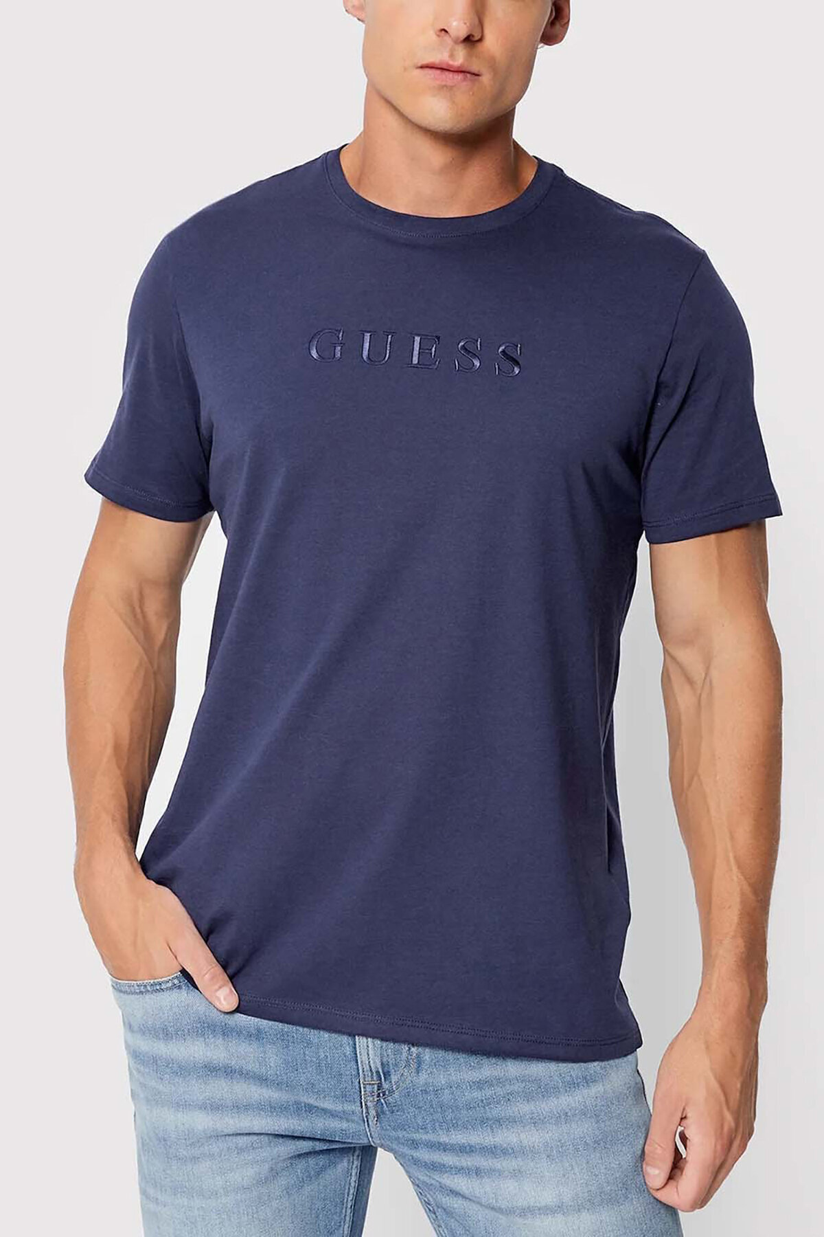 Guess Erkek Slim Fit Tişört M2BP47K7HD0