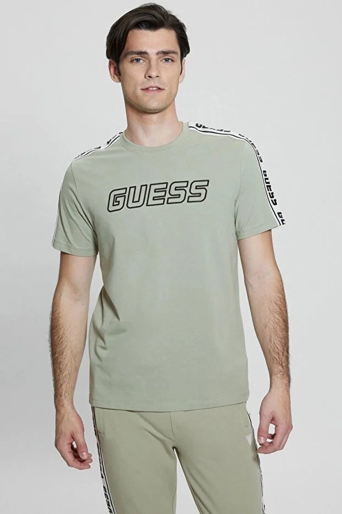 Guess Erkek Regular Fit Tişört Z4GI18J1314