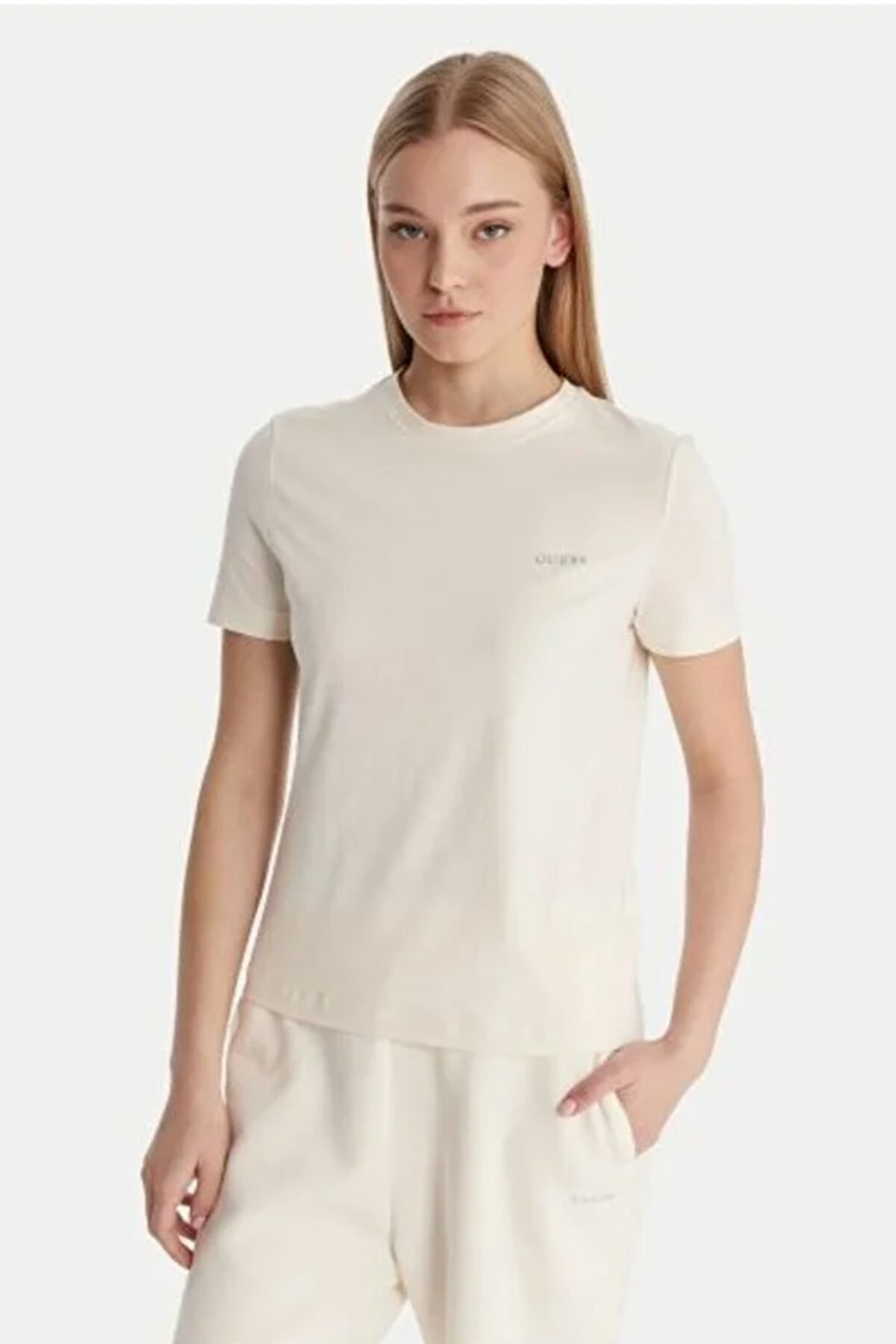 Guess Kadın Tişört V6RI07J1314