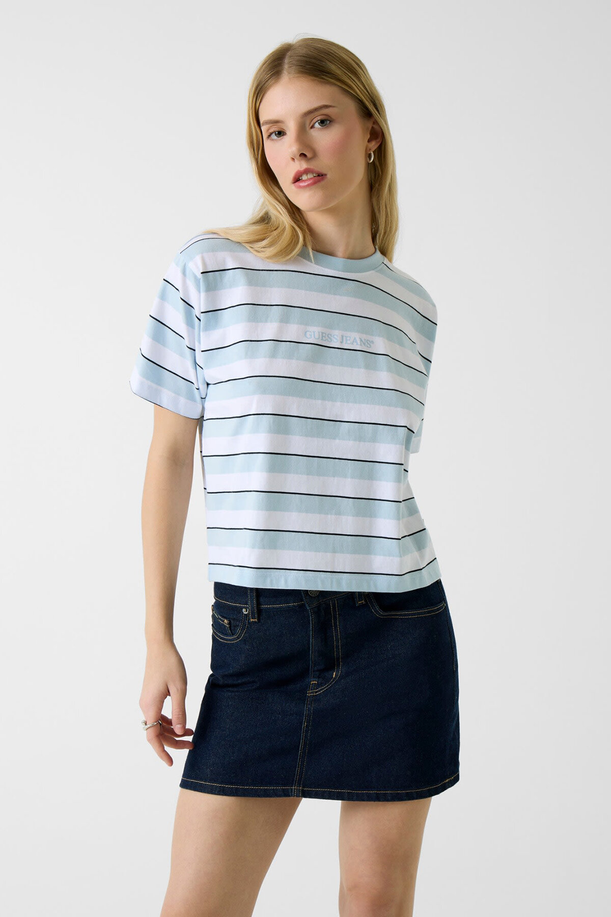 Guess Jeans Kadın Tişört W6RI19K8HM0