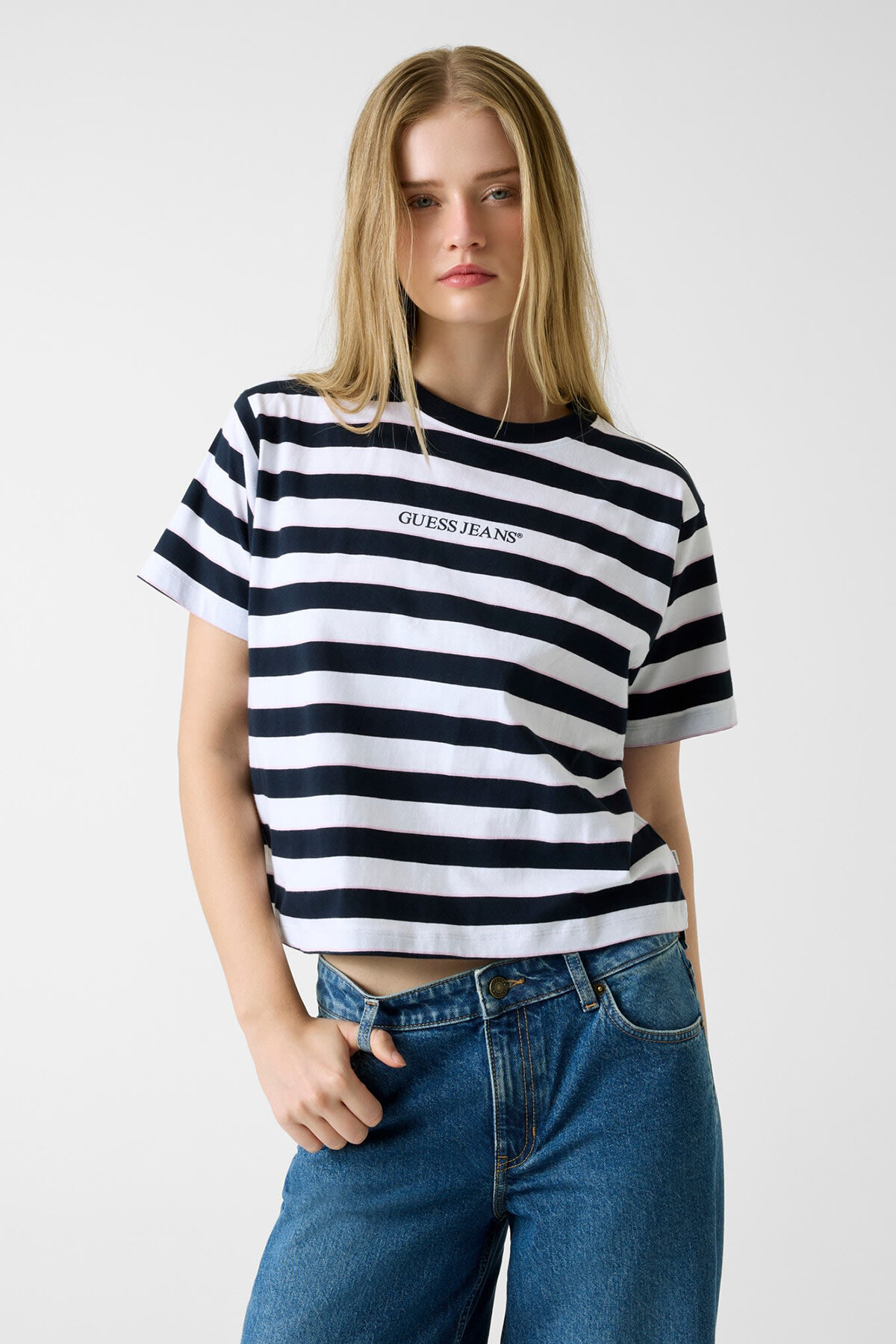 Guess Jeans Kadın Tişört W6RI19K8HM0