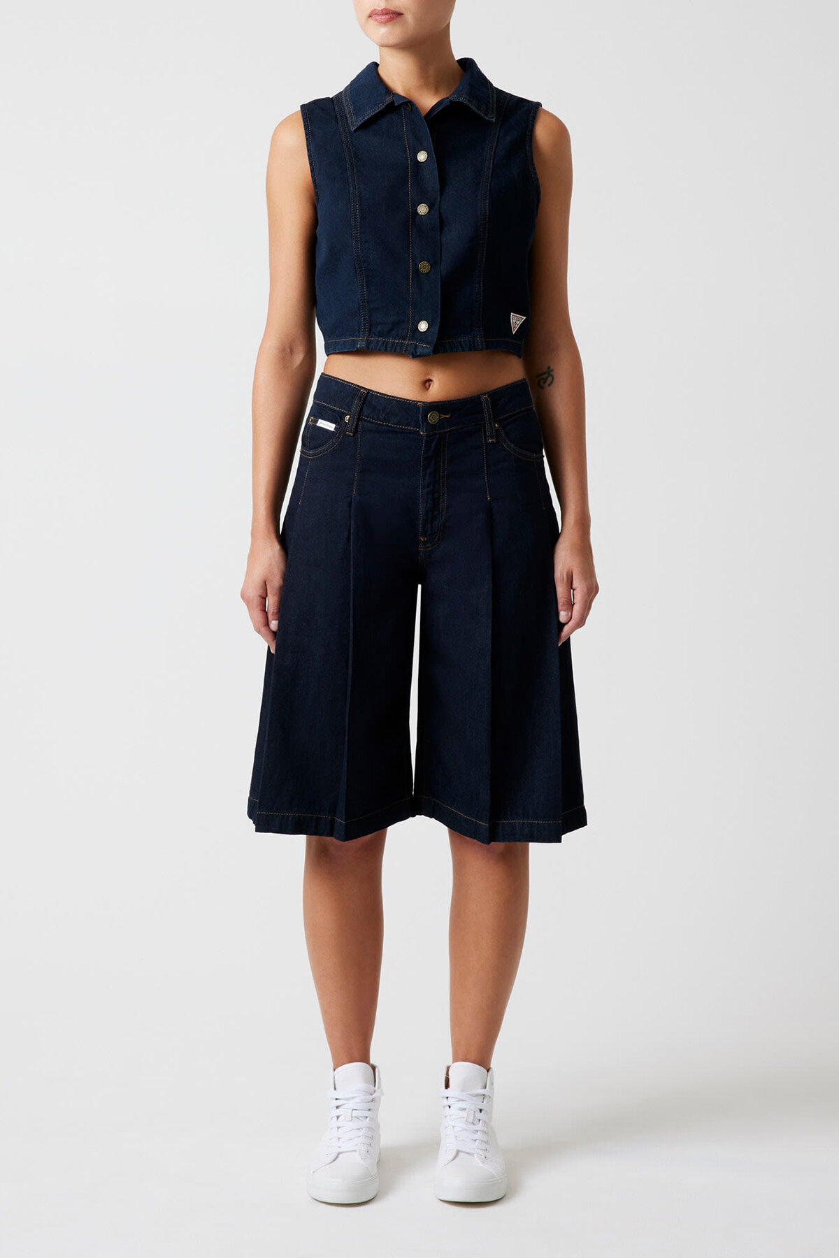 Guess Jeans Kadın Şort W6GDY5D7971