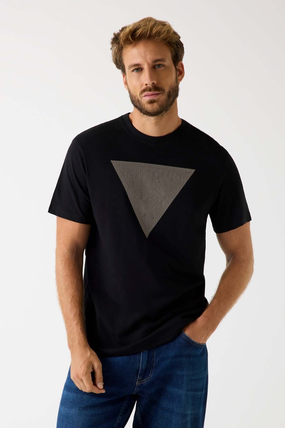 Guess Erkek Regular Fit Tişört M5BI04I3Z14