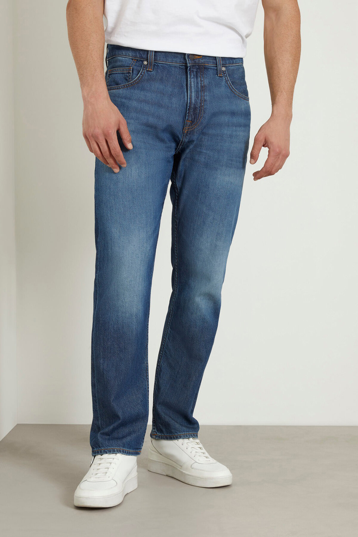 Guess Erkek Regular Fit Kot Pantolon M4GA31D5AZ1