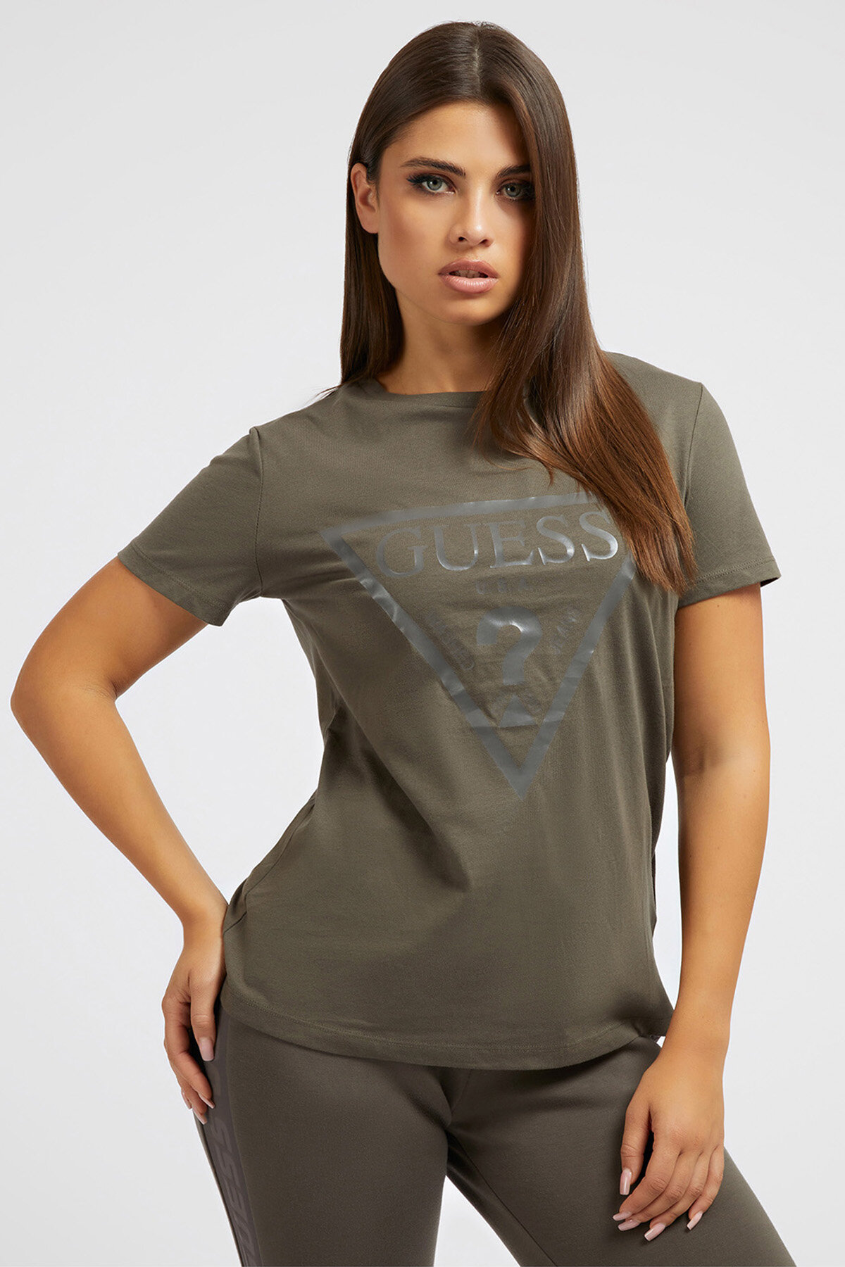 Guess Kadın Tişört V2YI07K8HM0