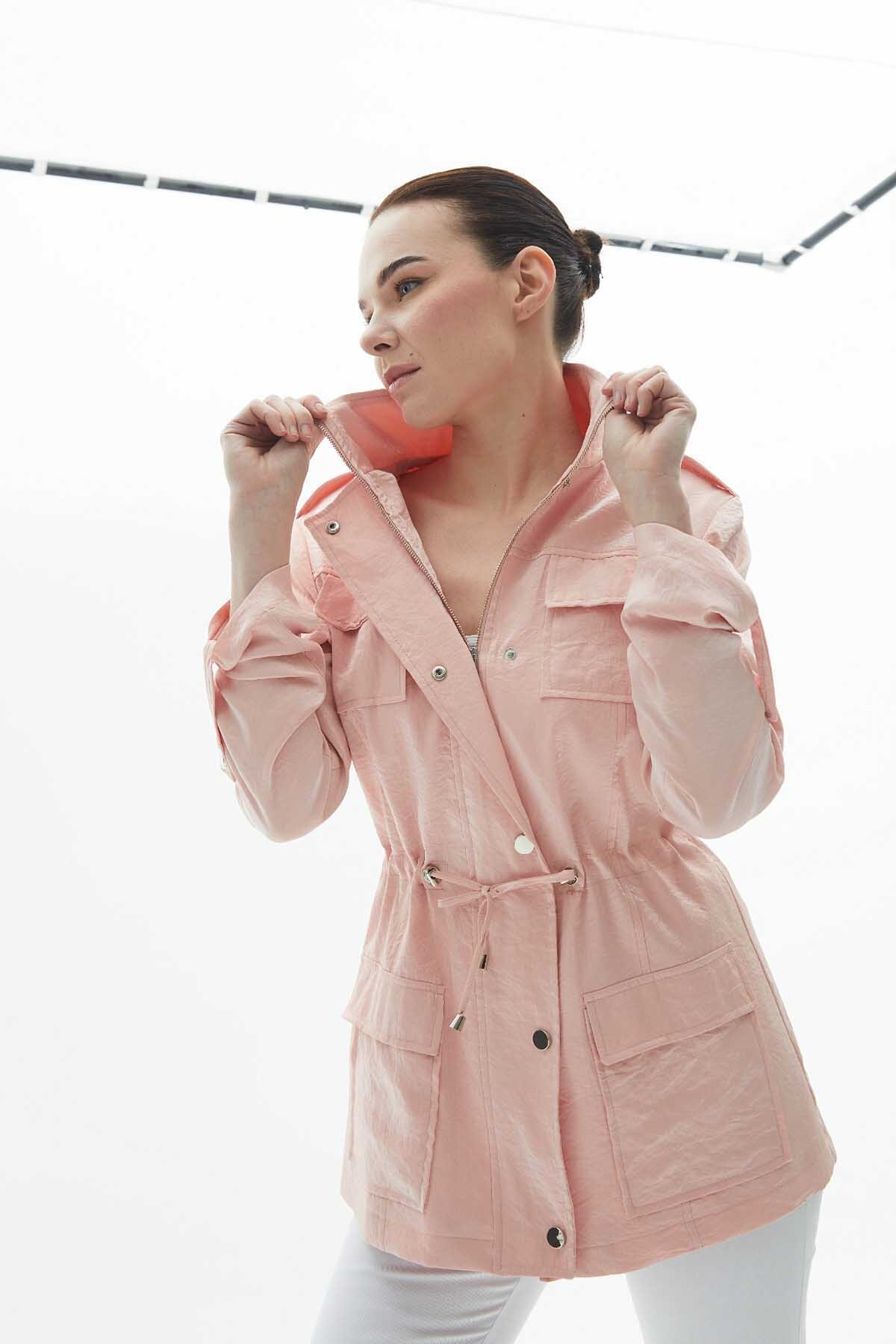 Selen Kadın Trençkot 24YSL9365