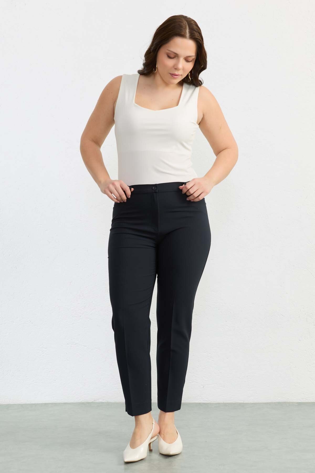 Selen Kadın Pantolon 26YSL5577