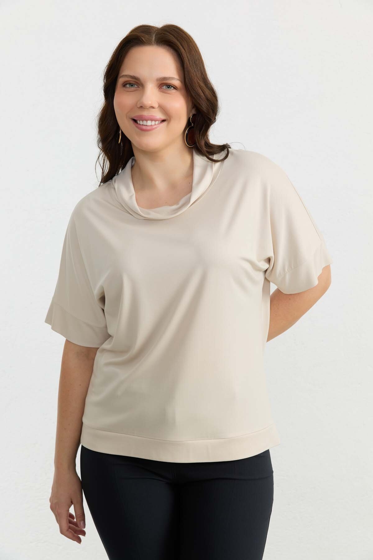 Selen Kadın Bluz 26YSL8446