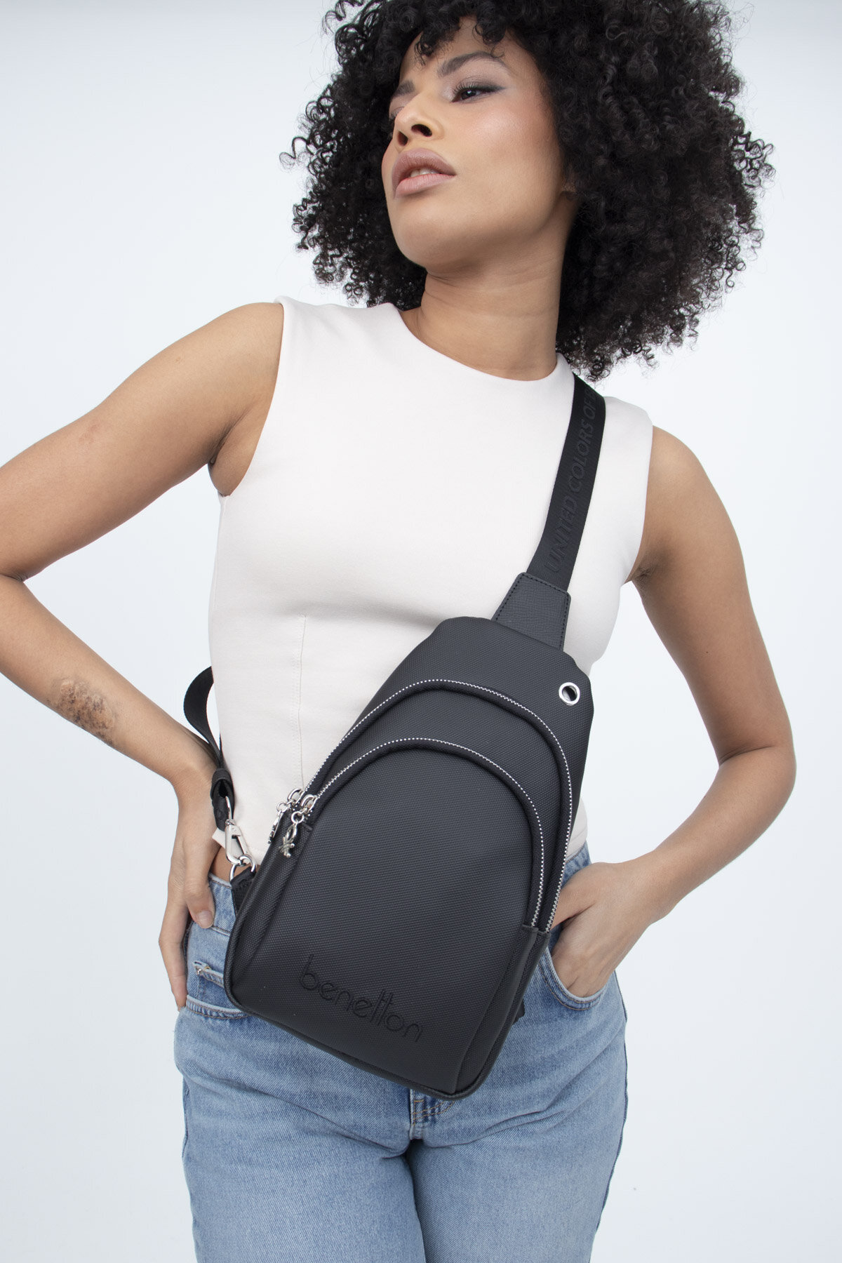 United Colors Of Benetton Kadın Vücut Çantası BNT_1336