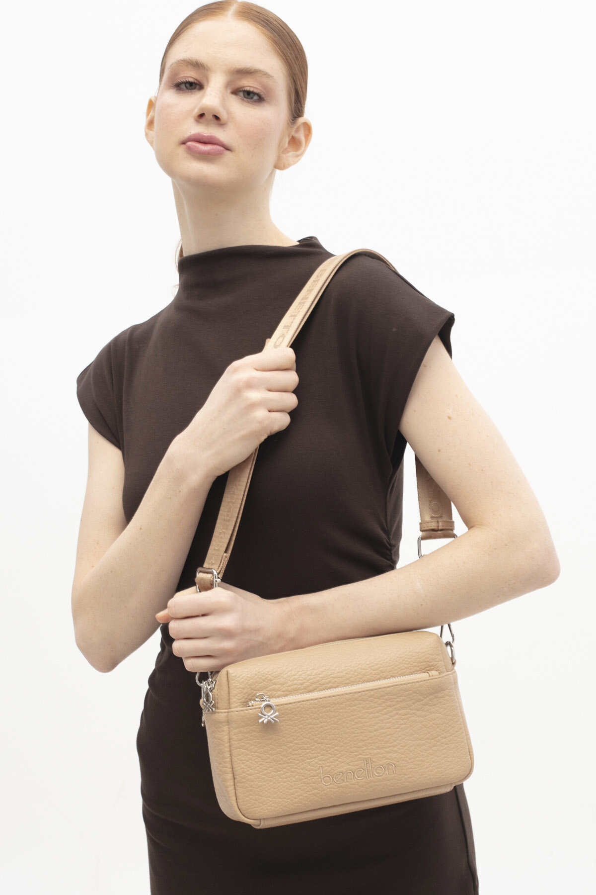 United Colors of Benetton Kadın Kol Çantası BNT_1842