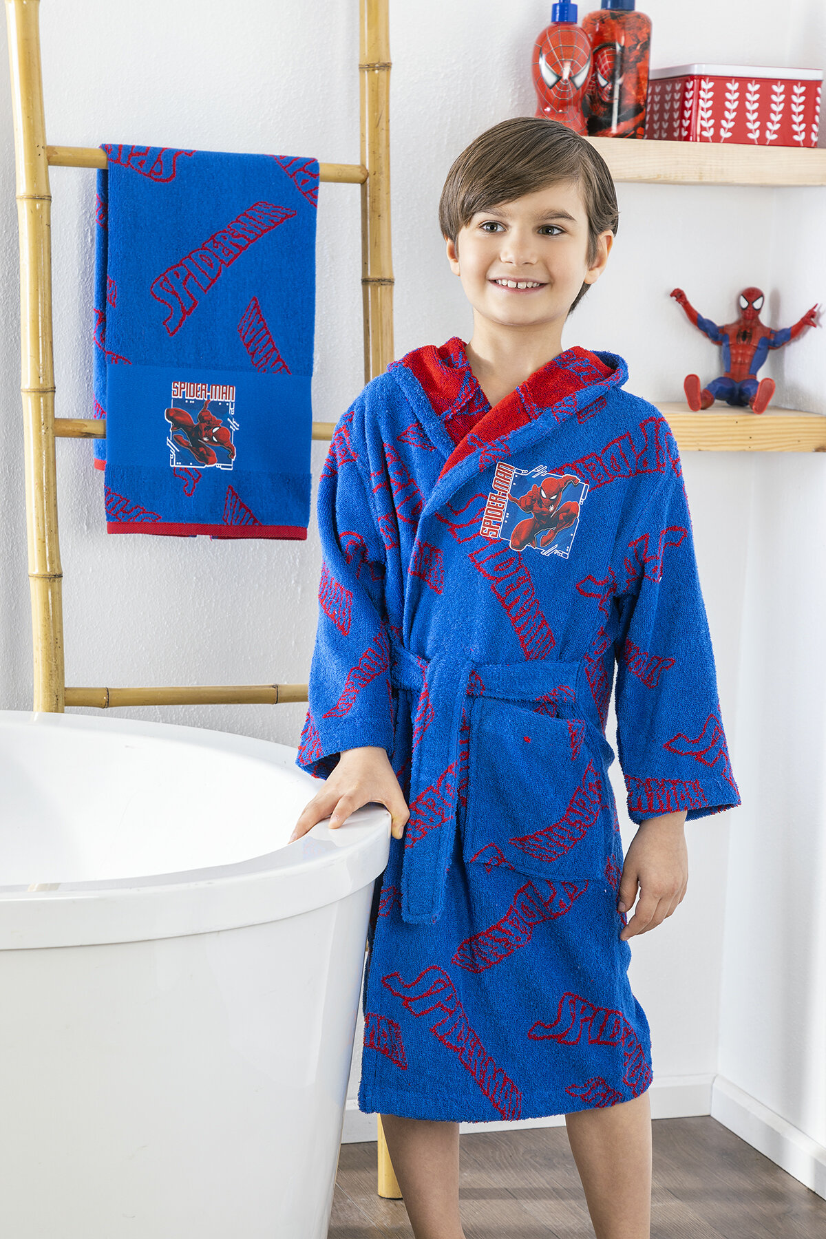 Özdilek Spiderman Strong Lisanslı Çocuk Bornoz Seti 5/6 Yaş