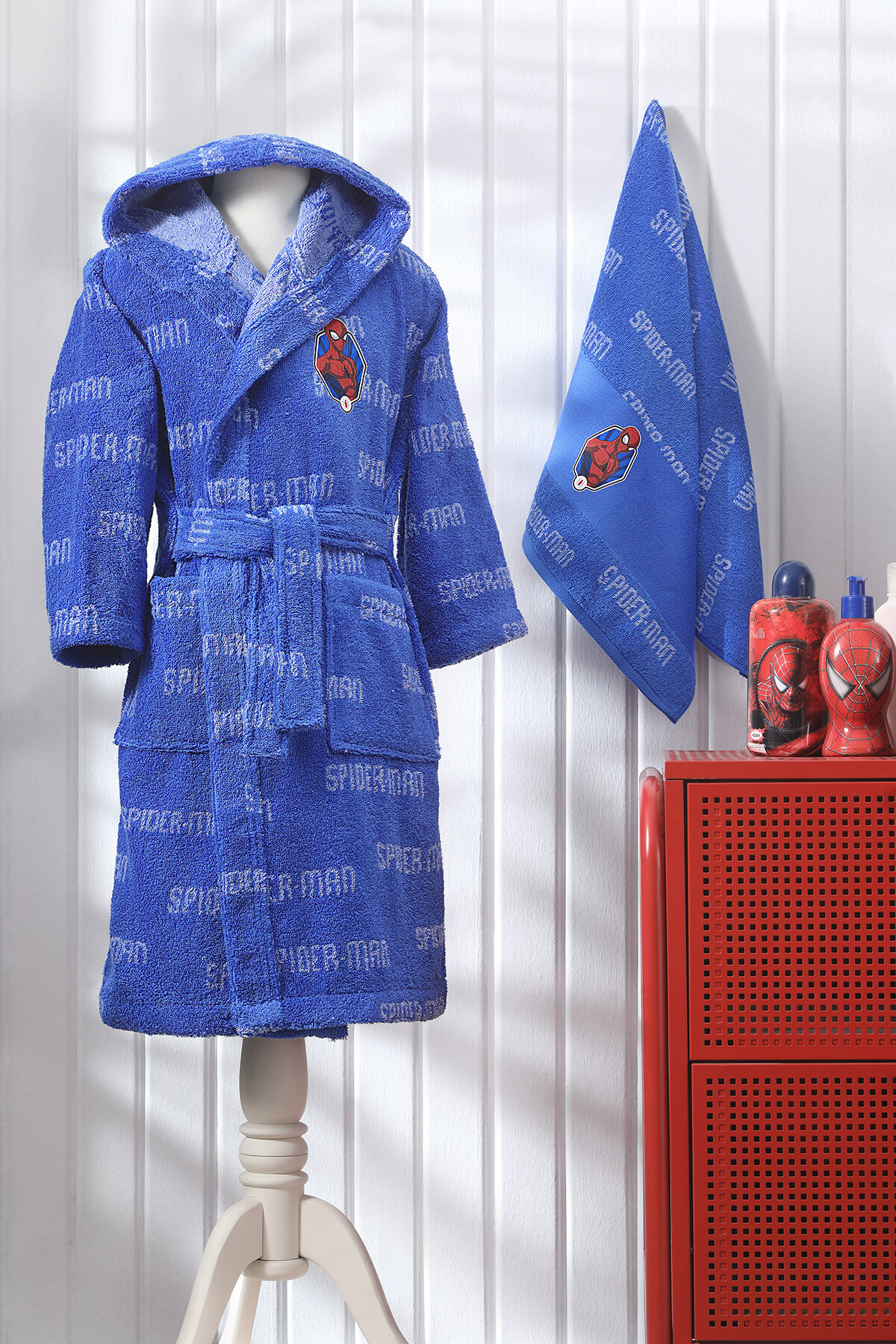 Özdilek Spiderman Frame Lisanslı Çocuk Bornoz Seti 9/10 Yaş