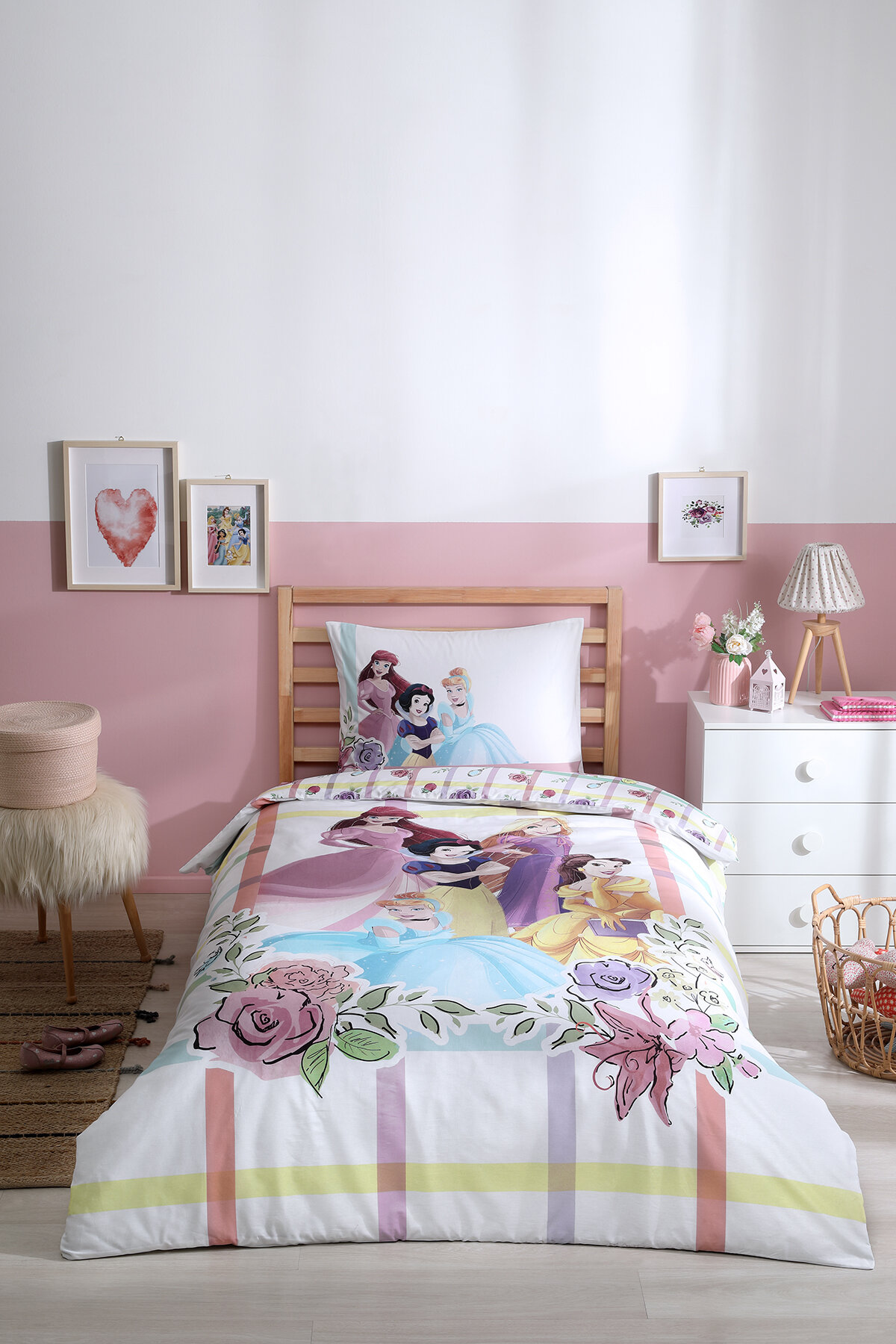 Özdilek Princess Flowers Tek Kişilik Disney Lisanslı Lastikli Çarşaf Çocuk Nevresim Takımı