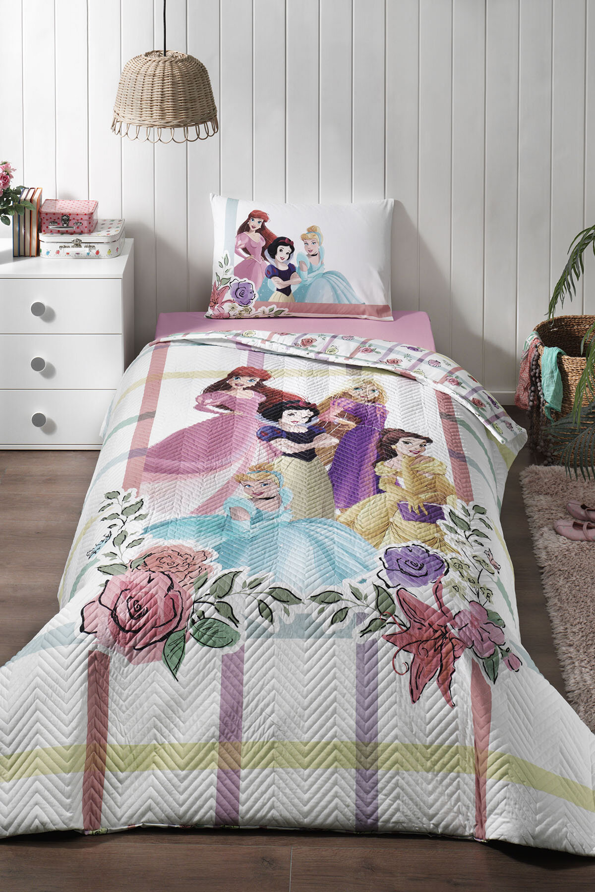Özdilek Princess Flowers Tek Kişilik Disney Lisanslı Lastikli Çarşaf Kapitone Çocuk Nevresim Takımı