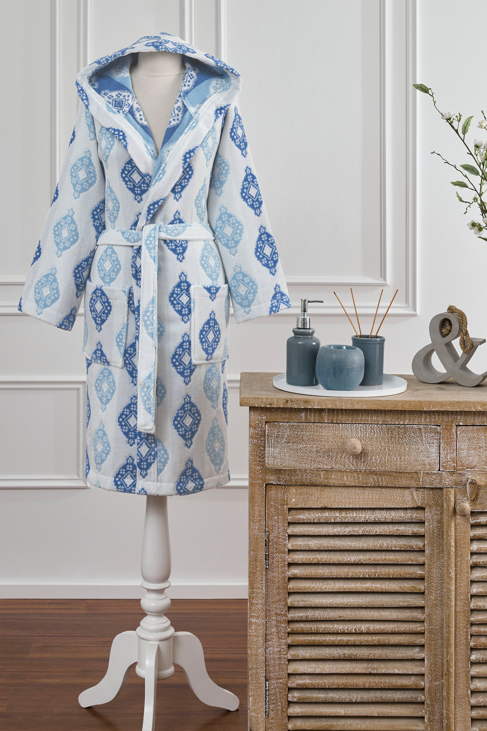 Özdilek Bouche Kadife Kapüşonlu Bornoz