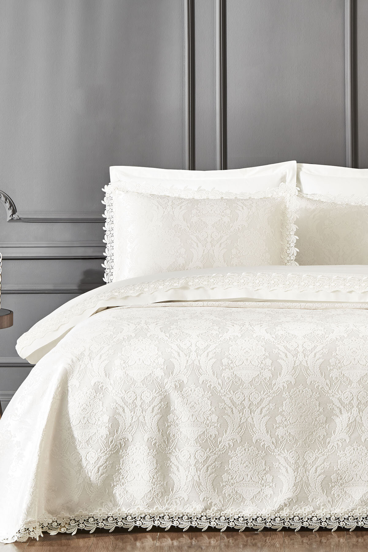 Özdilek Anna Çift Kişilik Yatak Örtülü Nevresim Takımı