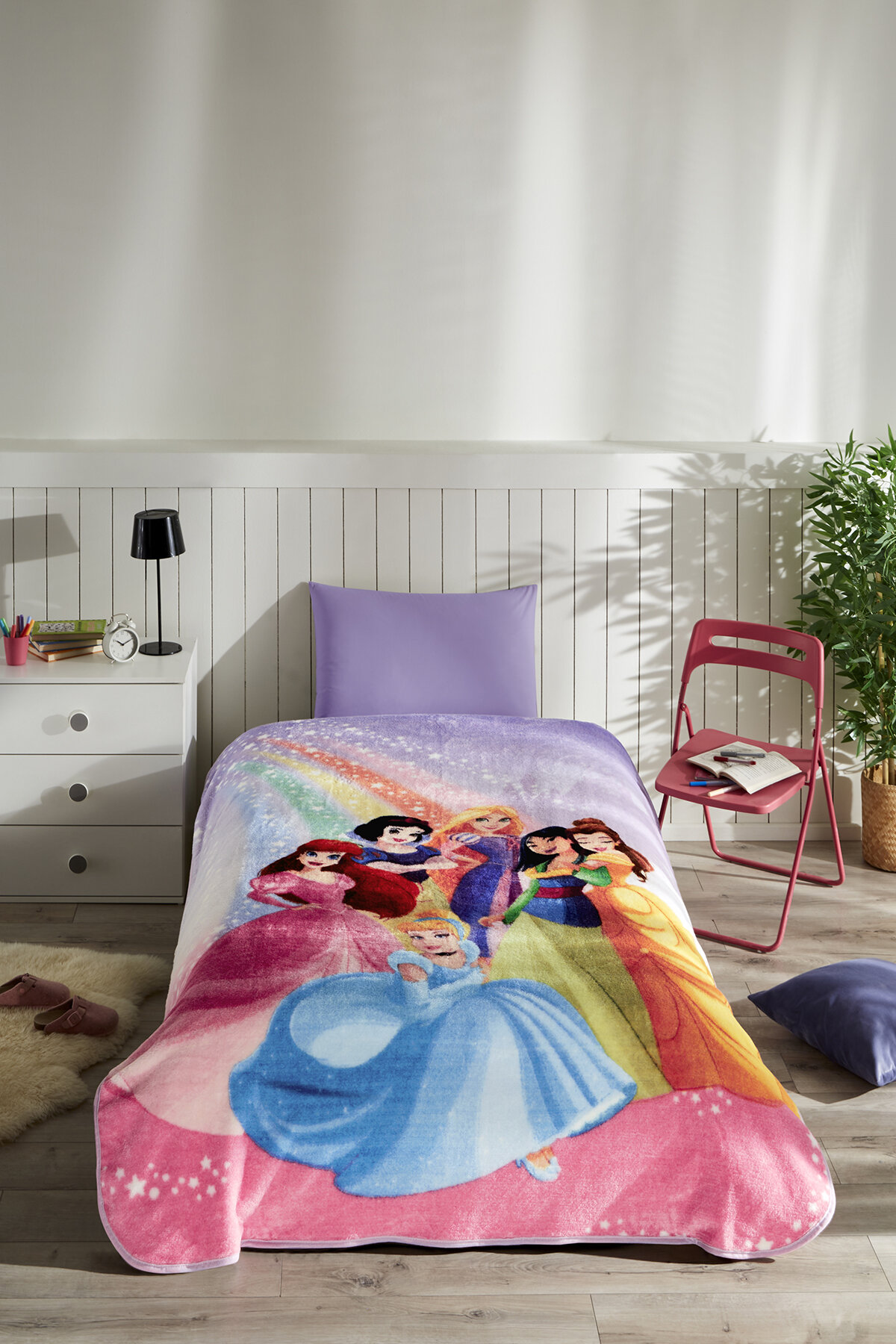 Özdilek Princess Rainbow Disney Lisanslı Tek Kişilik Çocuk Battaniyesi 155x215 cm