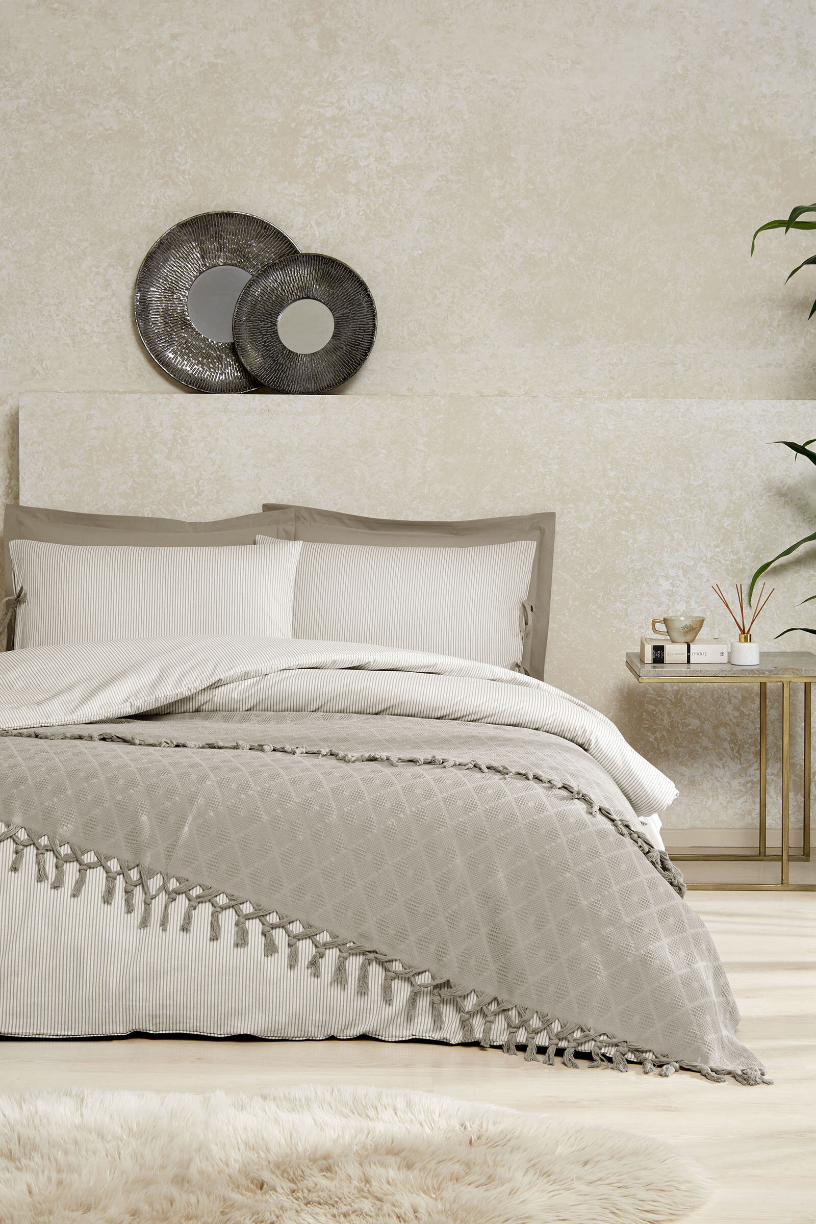 Özdilek Natural Çift Kişilik Pikeli Nevresim Takımı