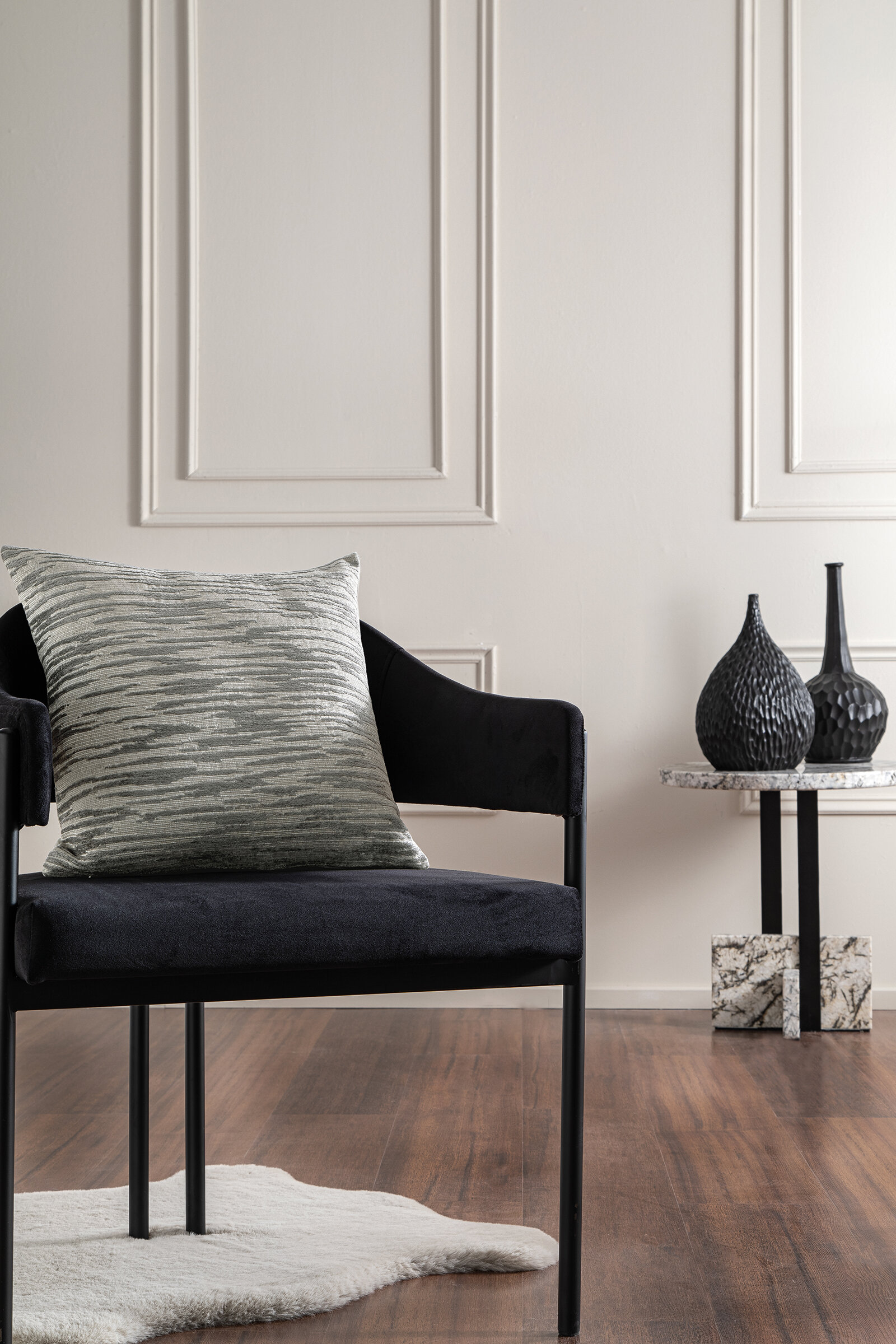 Cottons & Clouds Textured Kırlent 40 x 40 cm