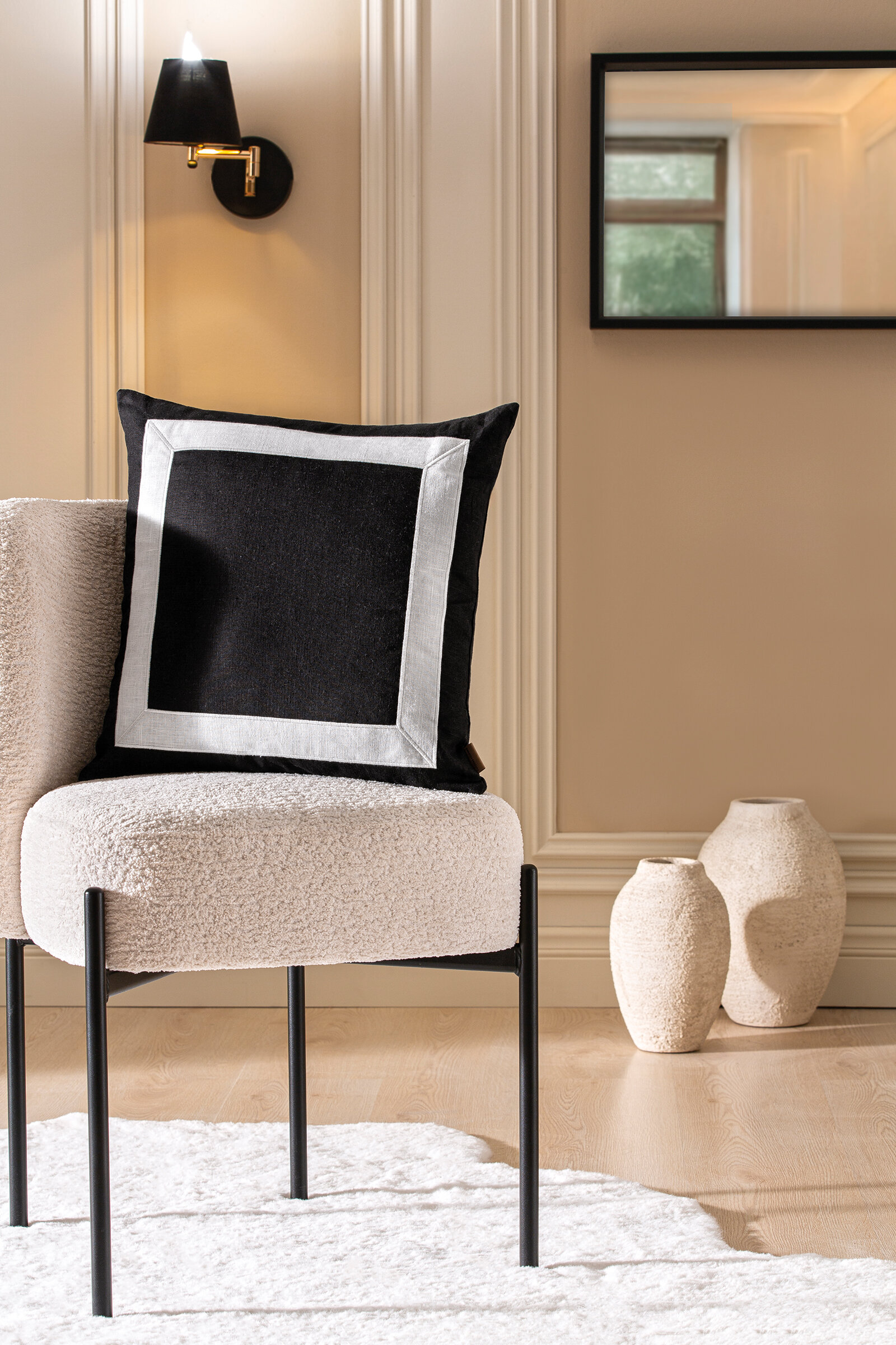 Cottons & Clouds Linen Square Kırlent 43 x 43 cm