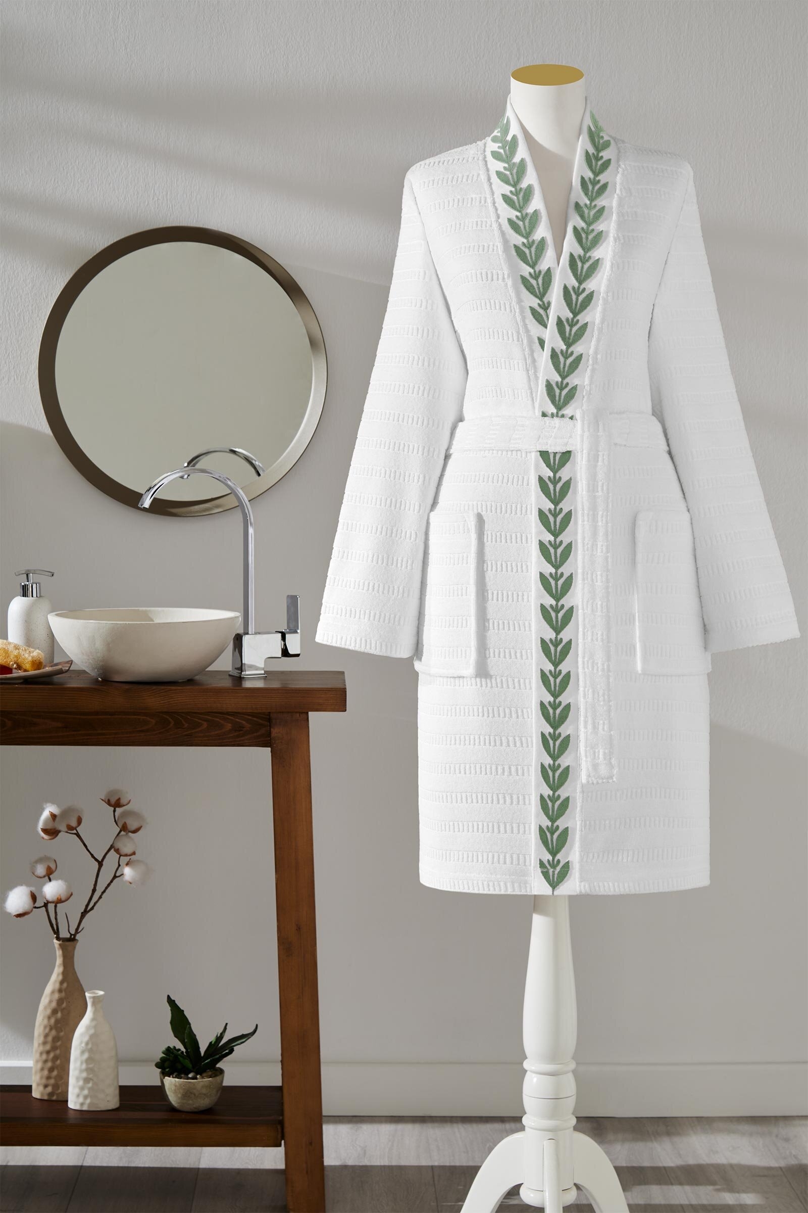 Özdilek Bergamot Nakışlı Kimono Bornoz