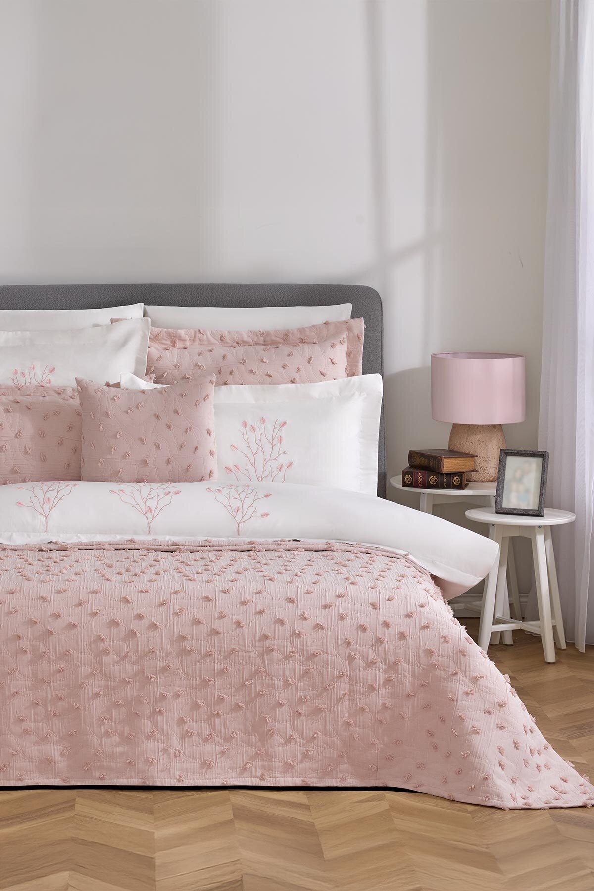 Özdilek Blume Yatak Örtülü Çift Kişilik Nevresim Takımı