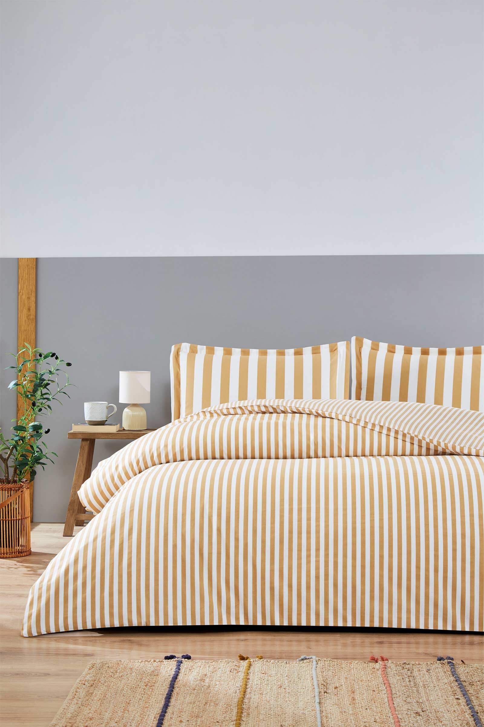 Özdilek Cabana Line Çift Kişilik Lastikli Çarşaf Nevresim Takımı