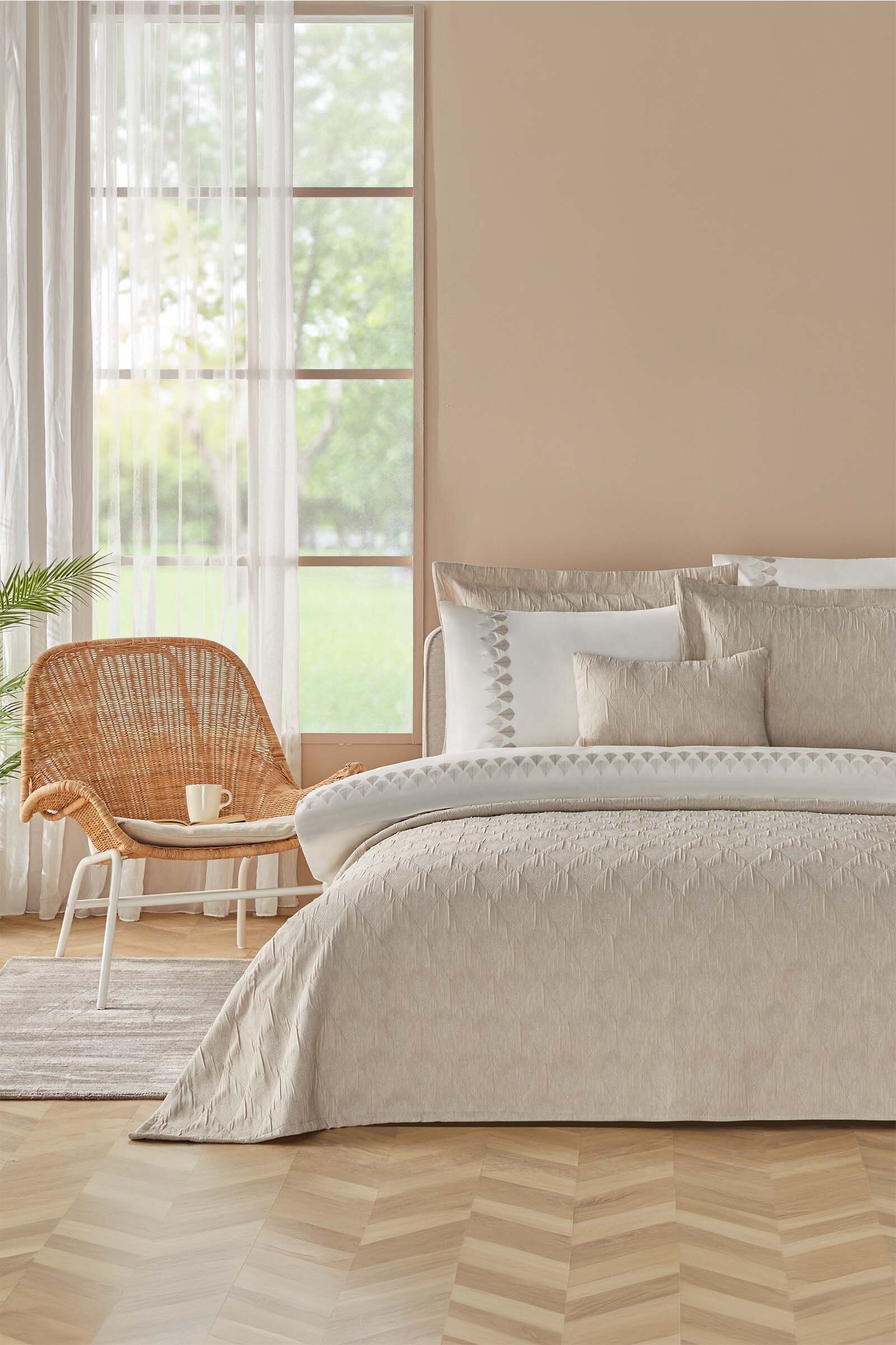 Özdilek Damla Çift Kişilik Yatak Örtülü Nevresim Takımı