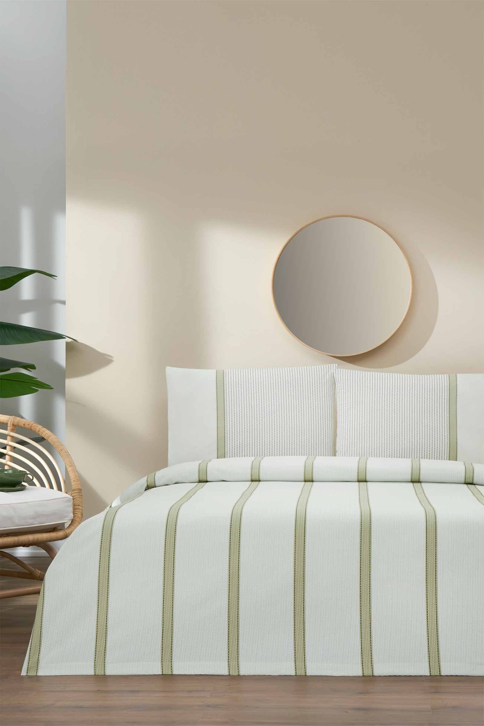 Özdilek Puntada Çift Kişilik Pike Takımı