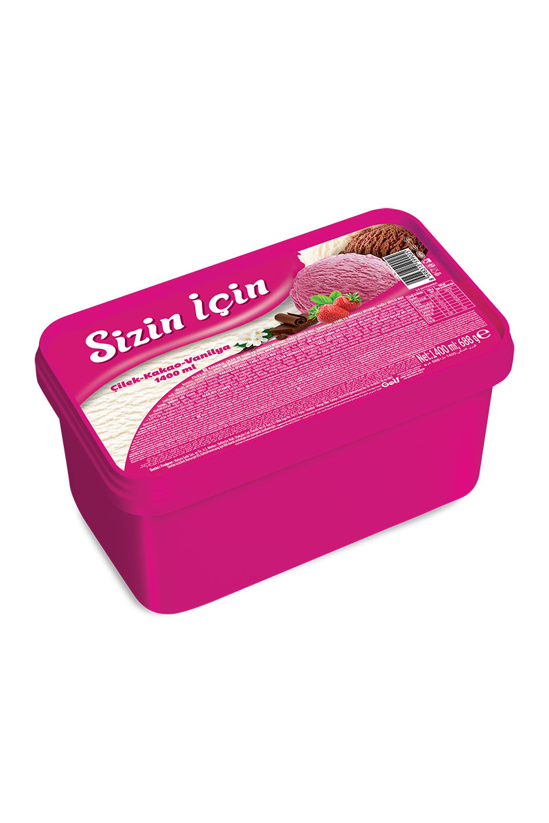 Golf Kakaolu Vanilyalı Çilekli Dondurma 1400 Ml