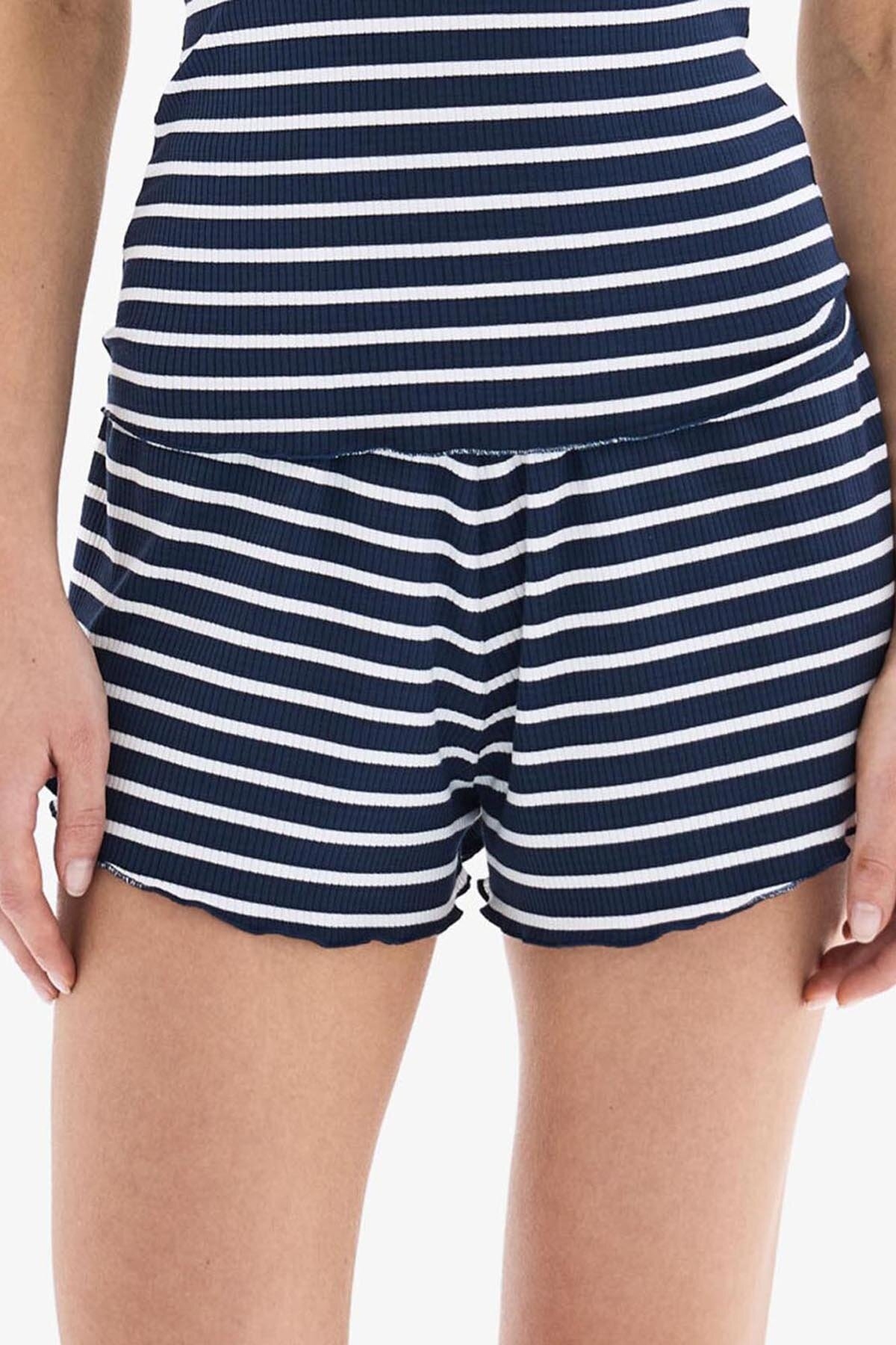 Blackspade Kadın Sort 52062.LAC