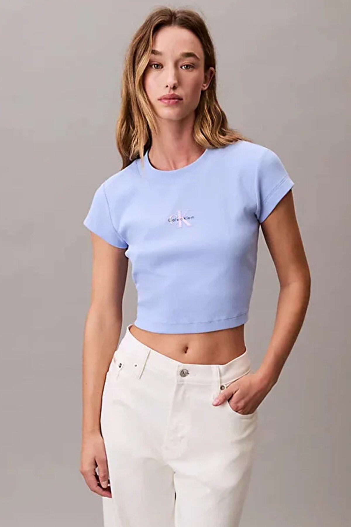 Calvin Klein Jeans Kadın Tişört LV047AB802