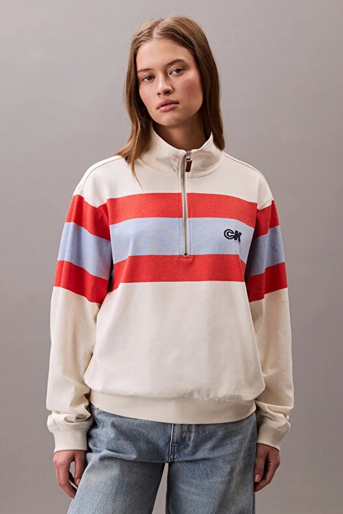 Calvin Klein Jeans Kadın Sweatshirt LV047C229G