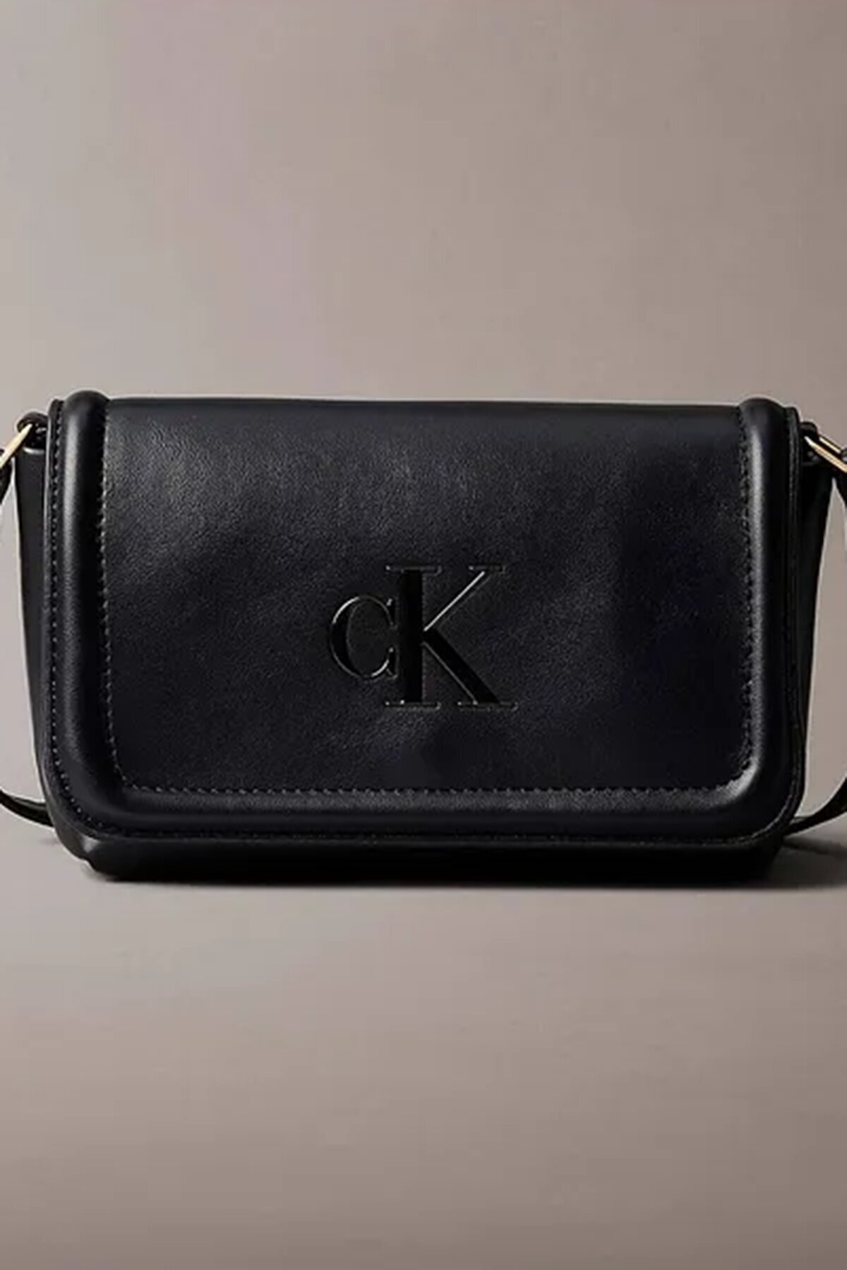 Calvin Klein Kadın Çapraz Çanta LV04F1027GUB1