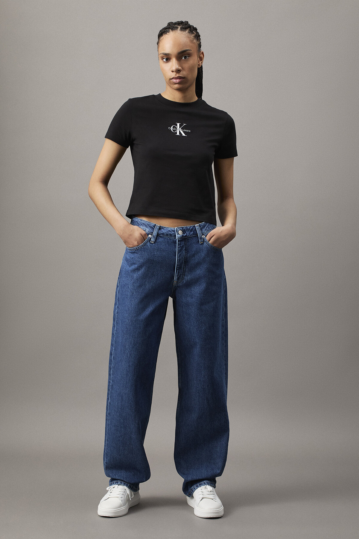 Calvin Klein Jeans Kadın Tişört J20J223113